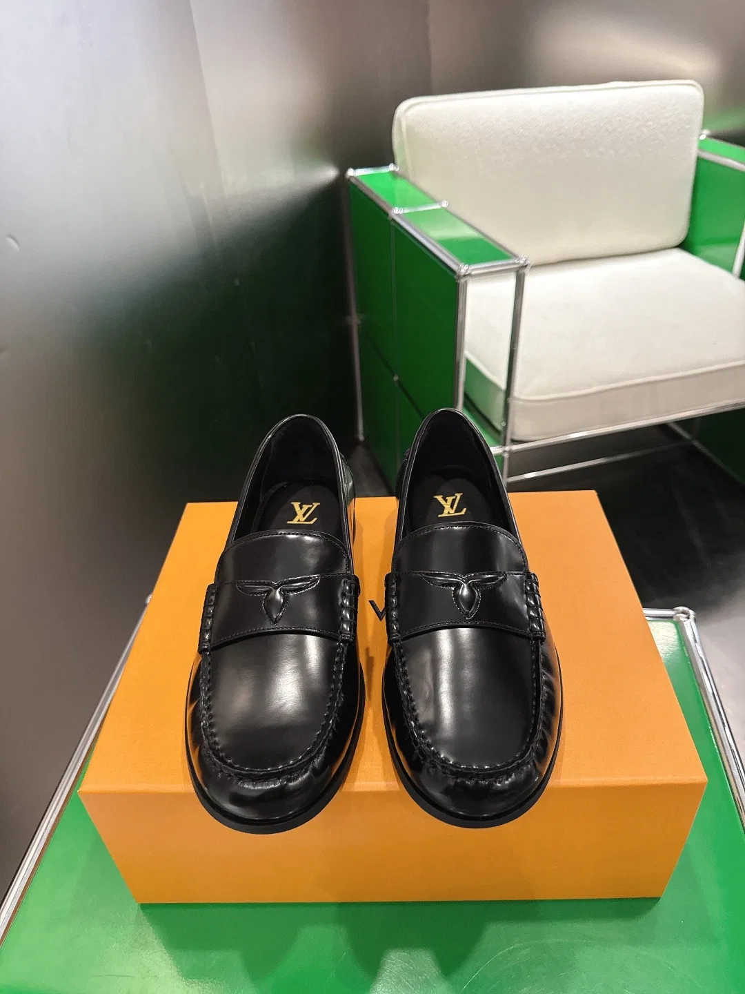 LV 27FW BXZUBKP 007 로퍼