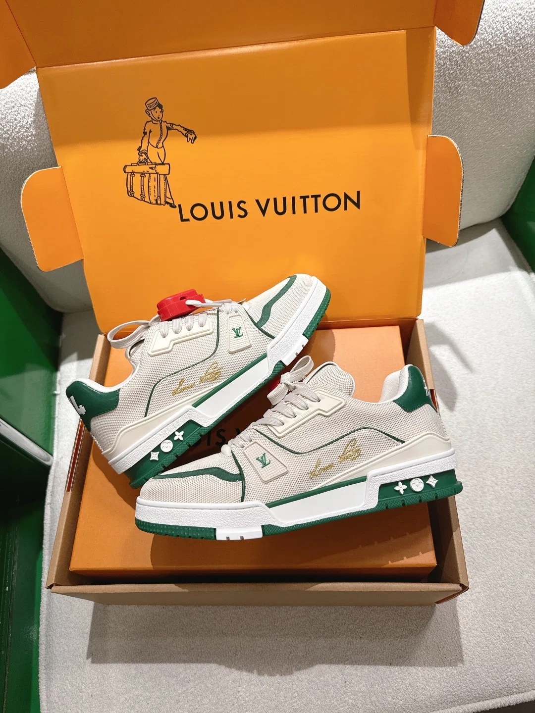 LV 27FW BXZUBKP 009 스니커즈 4