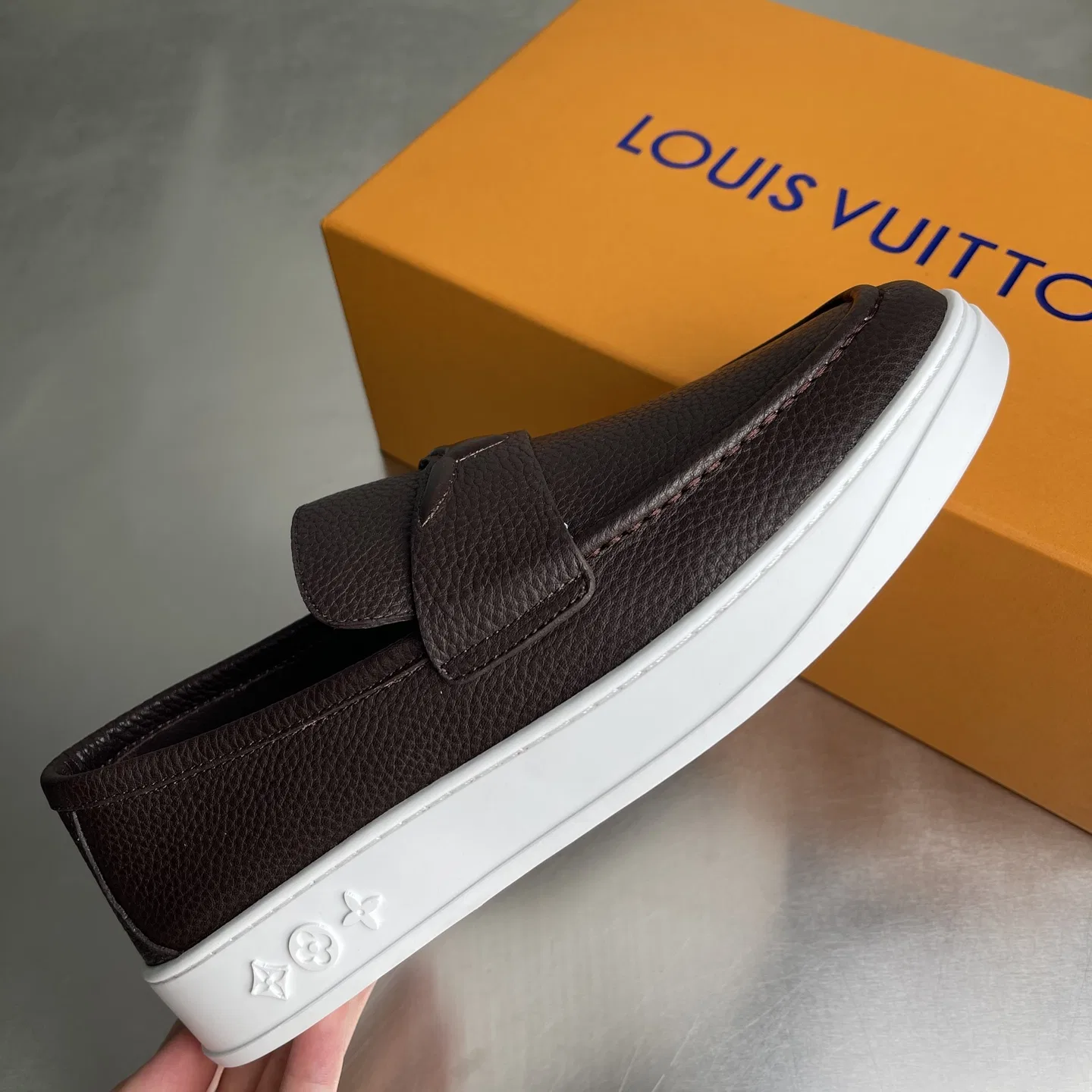 LV 27FW LDWAQLG 003 로퍼 4