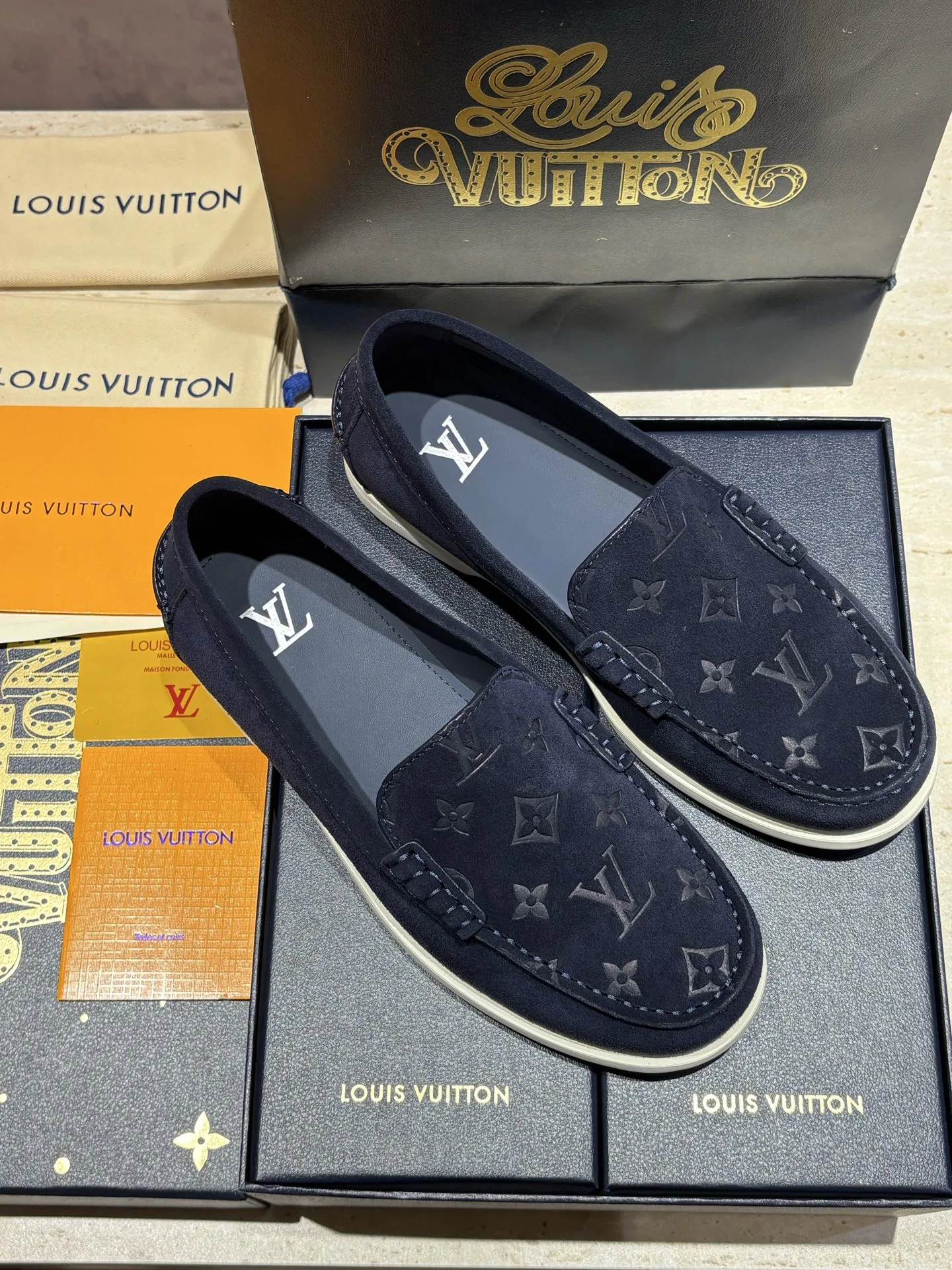 LV 27FW LDWAQLG 016 로퍼 3
