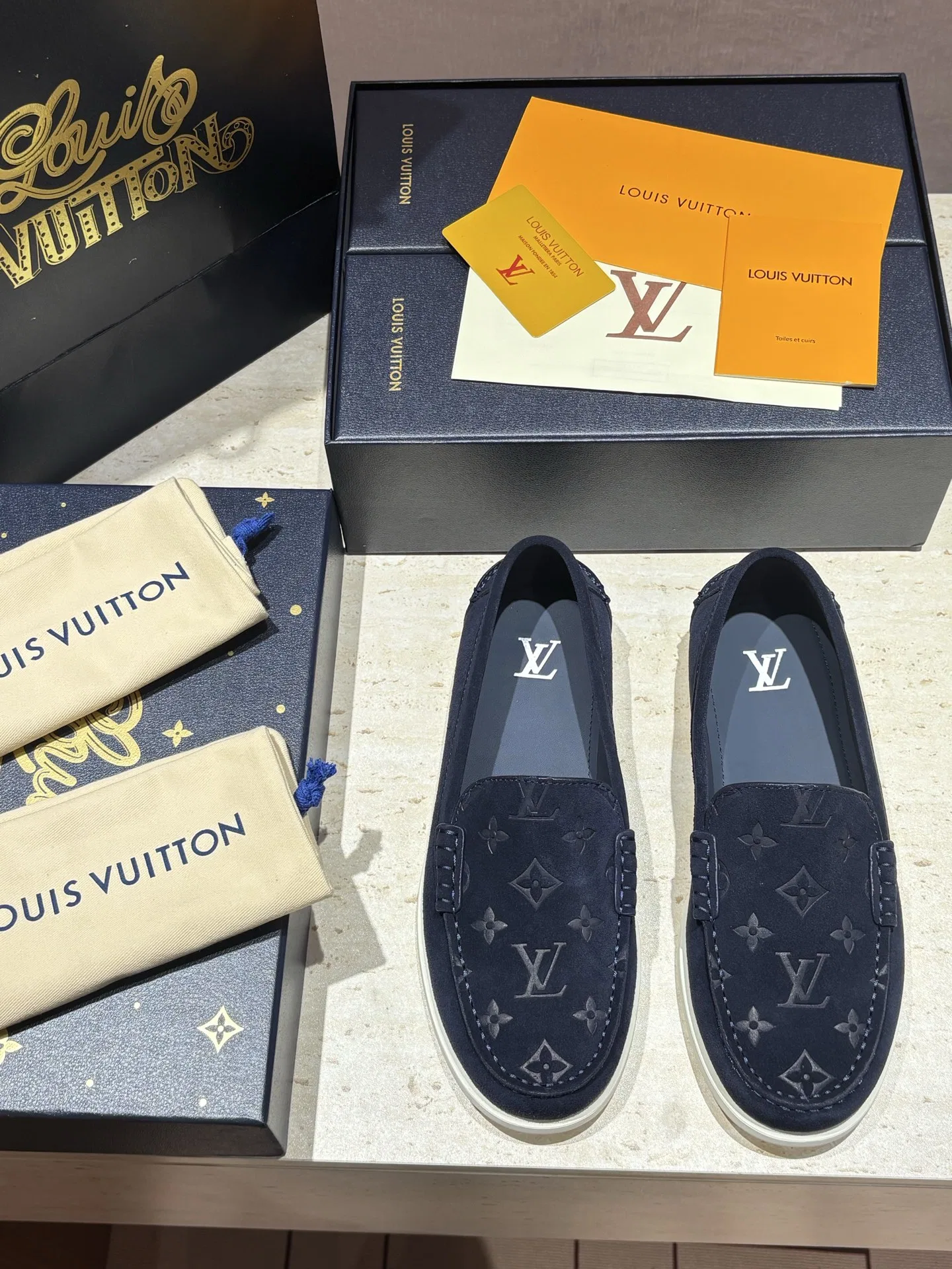 LV 27FW LDWAQLG 016 로퍼 5