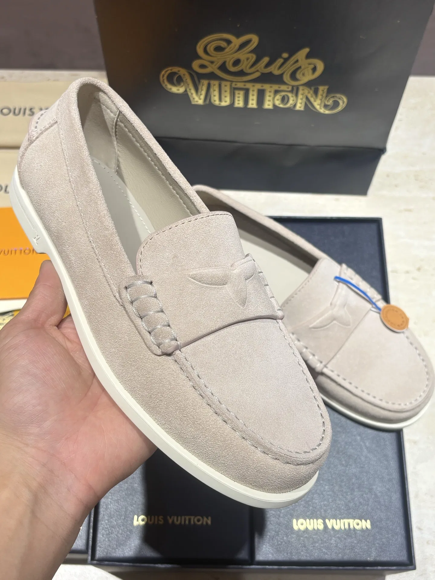 LV 27FW LDWAQLG 017 로퍼