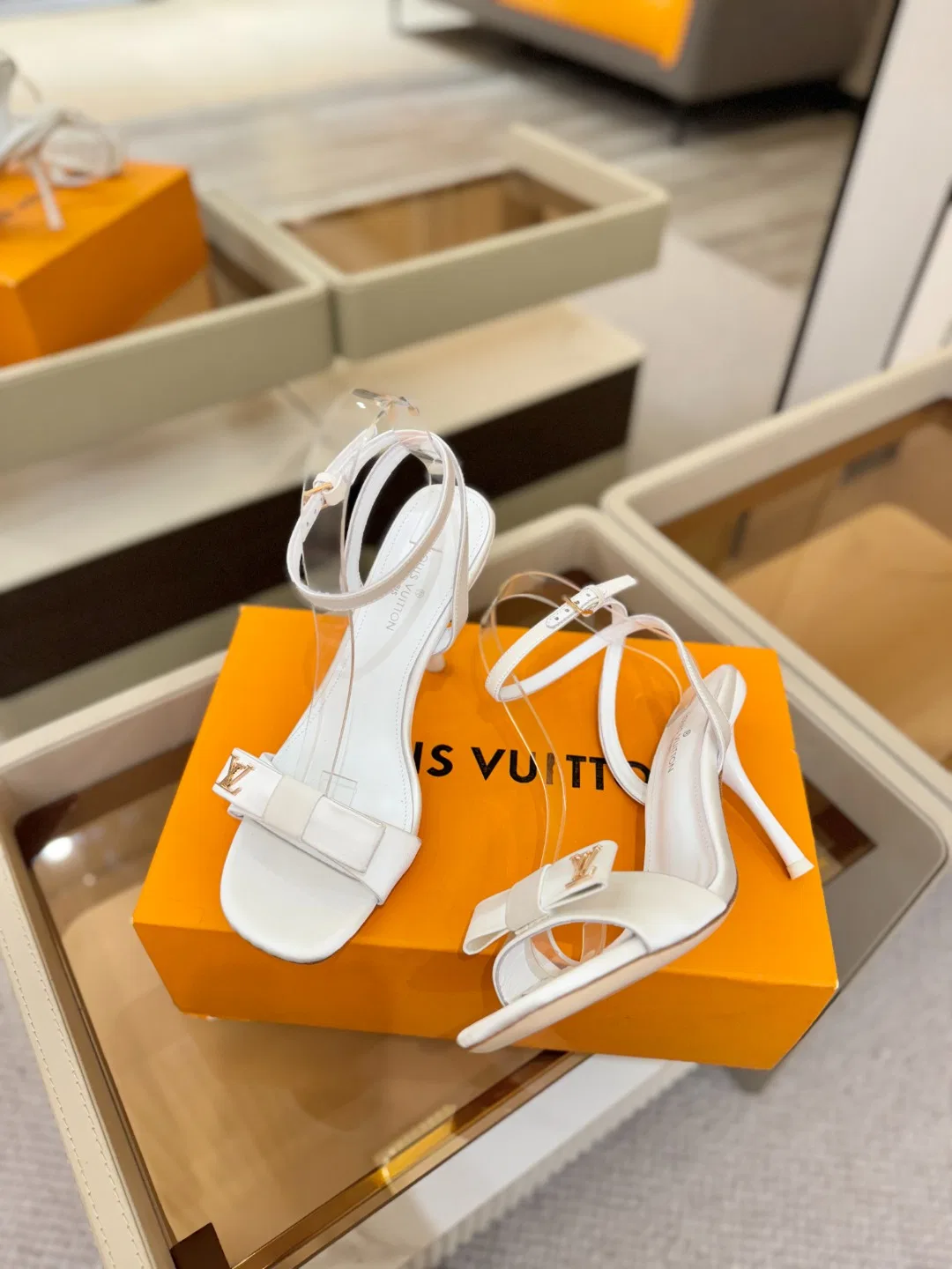 LV 27FW LDWAQLG 032 구두 5
