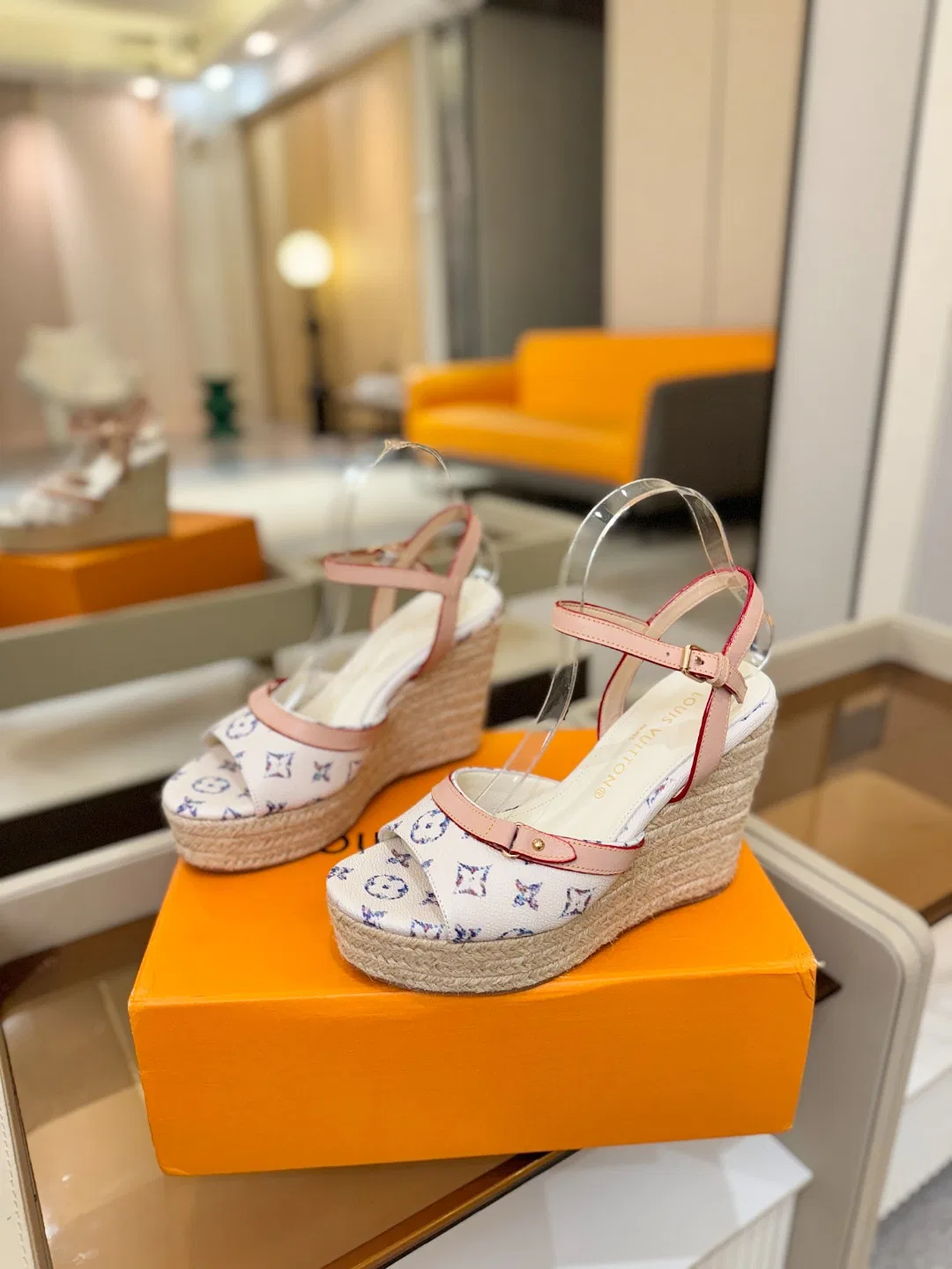 LV 27FW LDWAQLG 036 구두 3