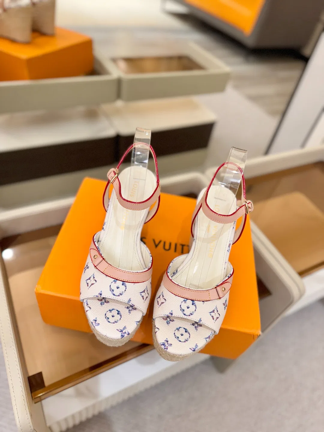 LV 27FW LDWAQLG 036 구두 4
