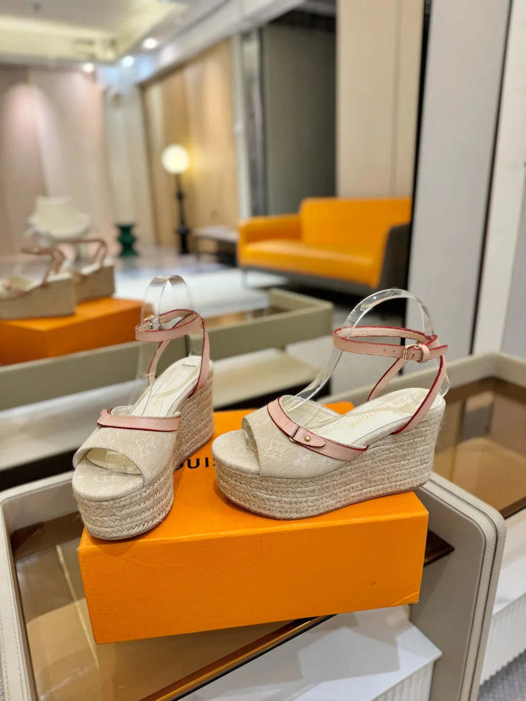 LV 27FW LDWAQLG 037 구두 6