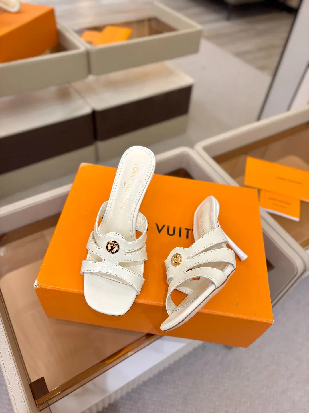 LV 27FW LDWAQLG 039 구두 5