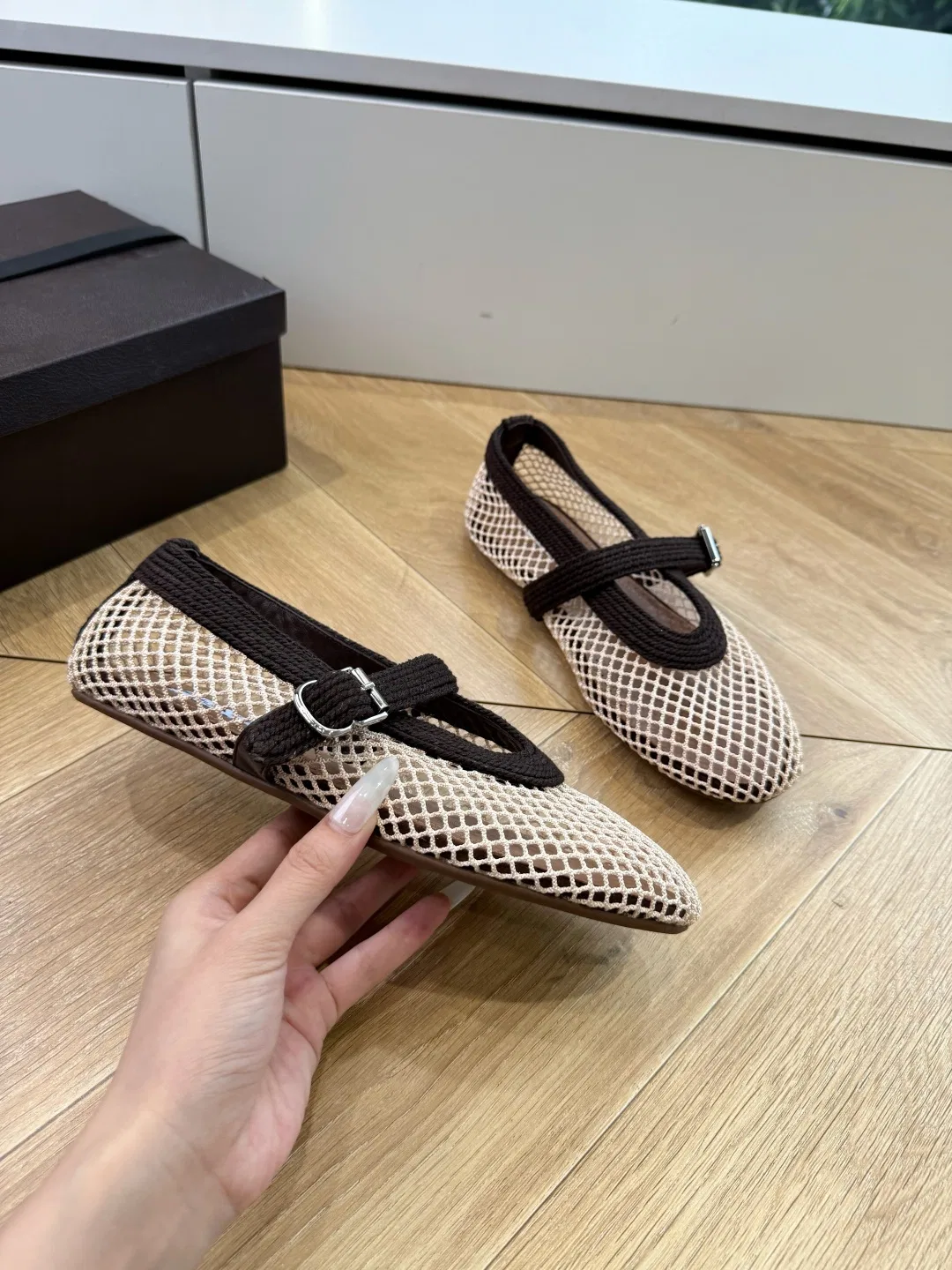 ALAIA 27FW WAUSUNH 018 플랫슈즈 4