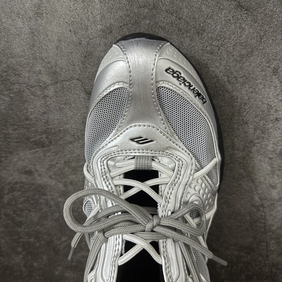 BC 27FW FIOKDFU 003 트랙슈즈 5