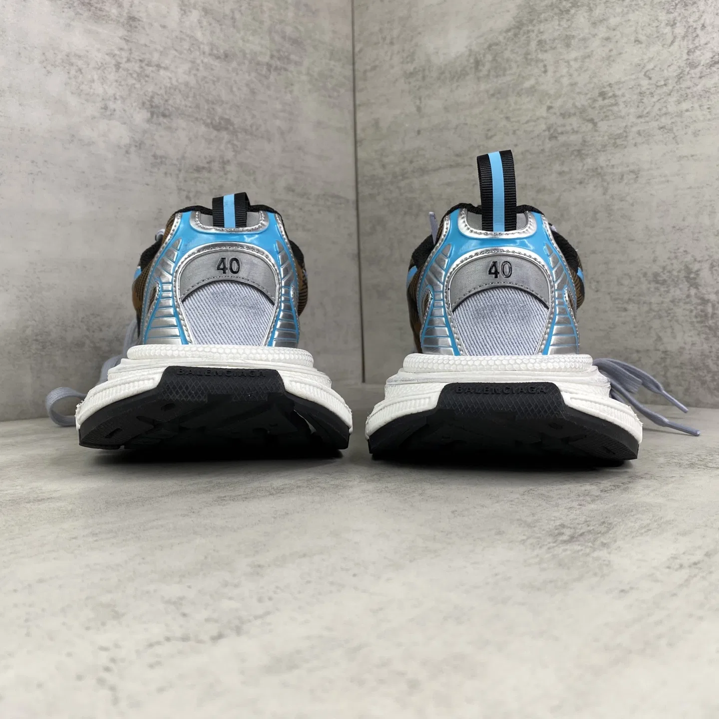 BC 27FW FIOKDFU 006 트랙슈즈 5