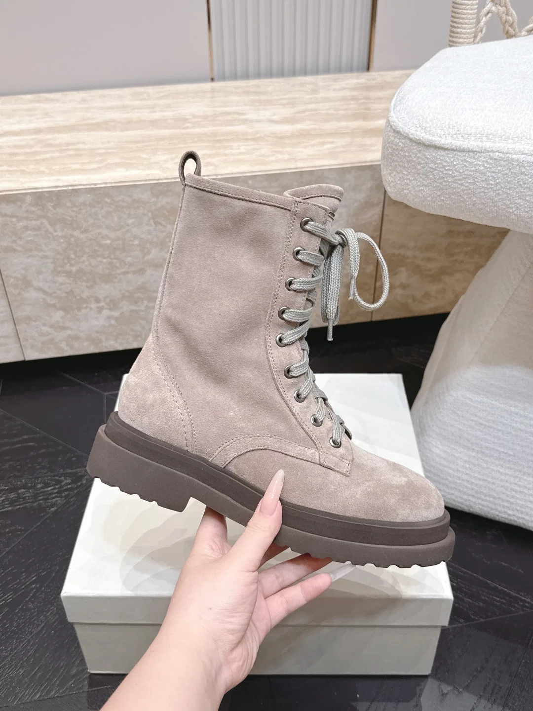 BRUNE 27FW VPILEFE 013 워커