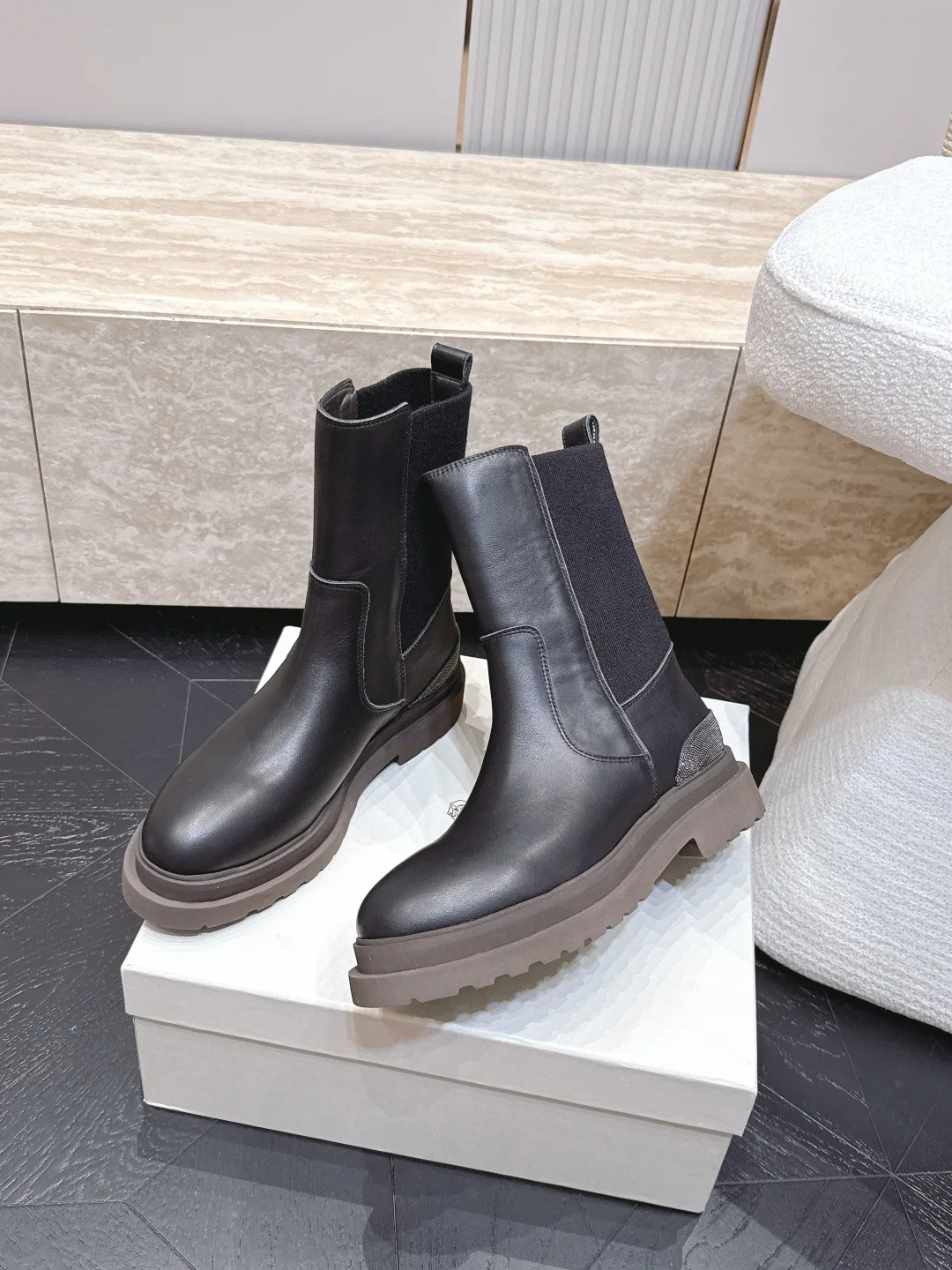 BRUNE 27FW VPILEFE 015 워커