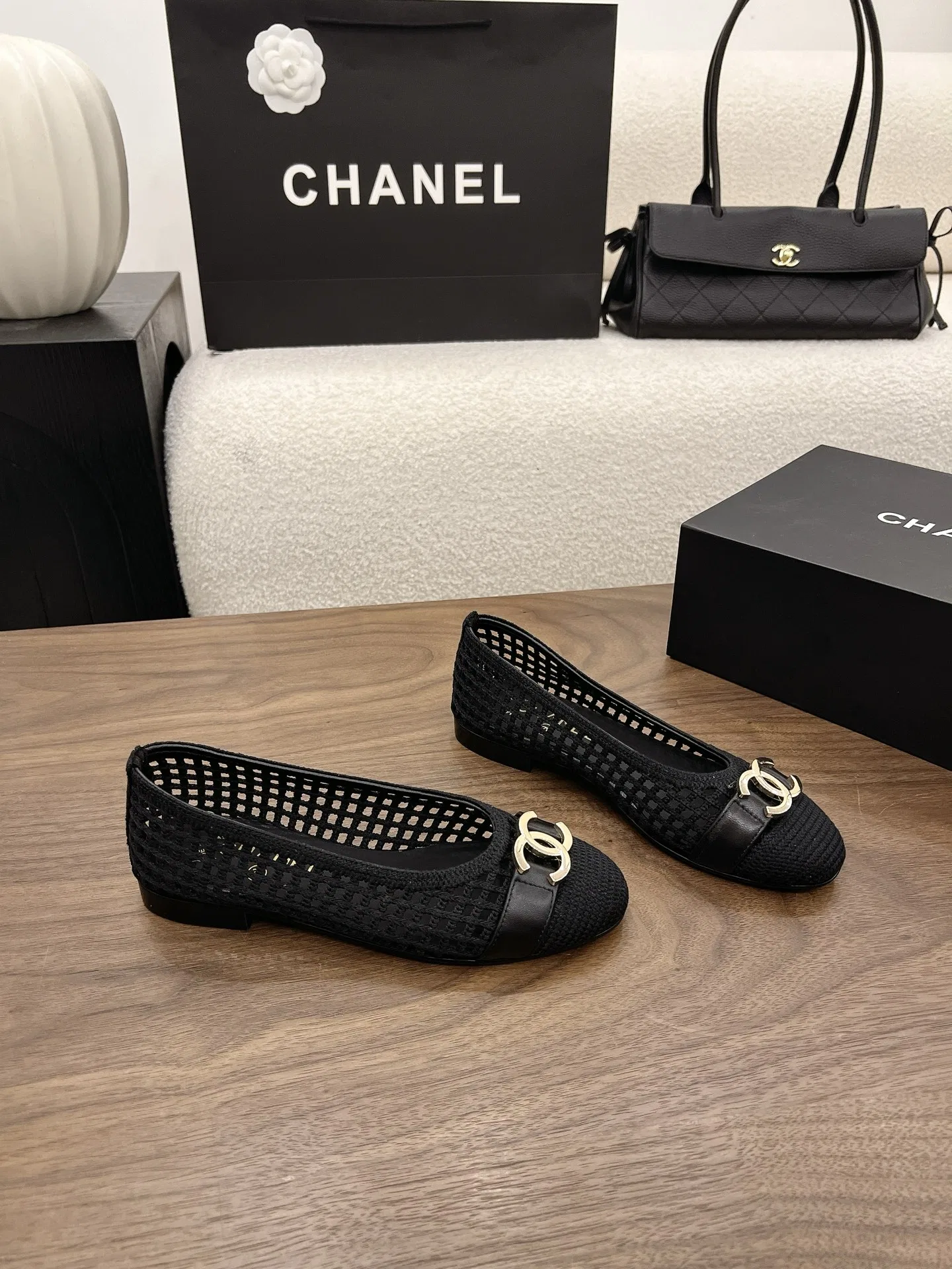CHA 27FW MSEOZZY 096 플랫슈즈 6