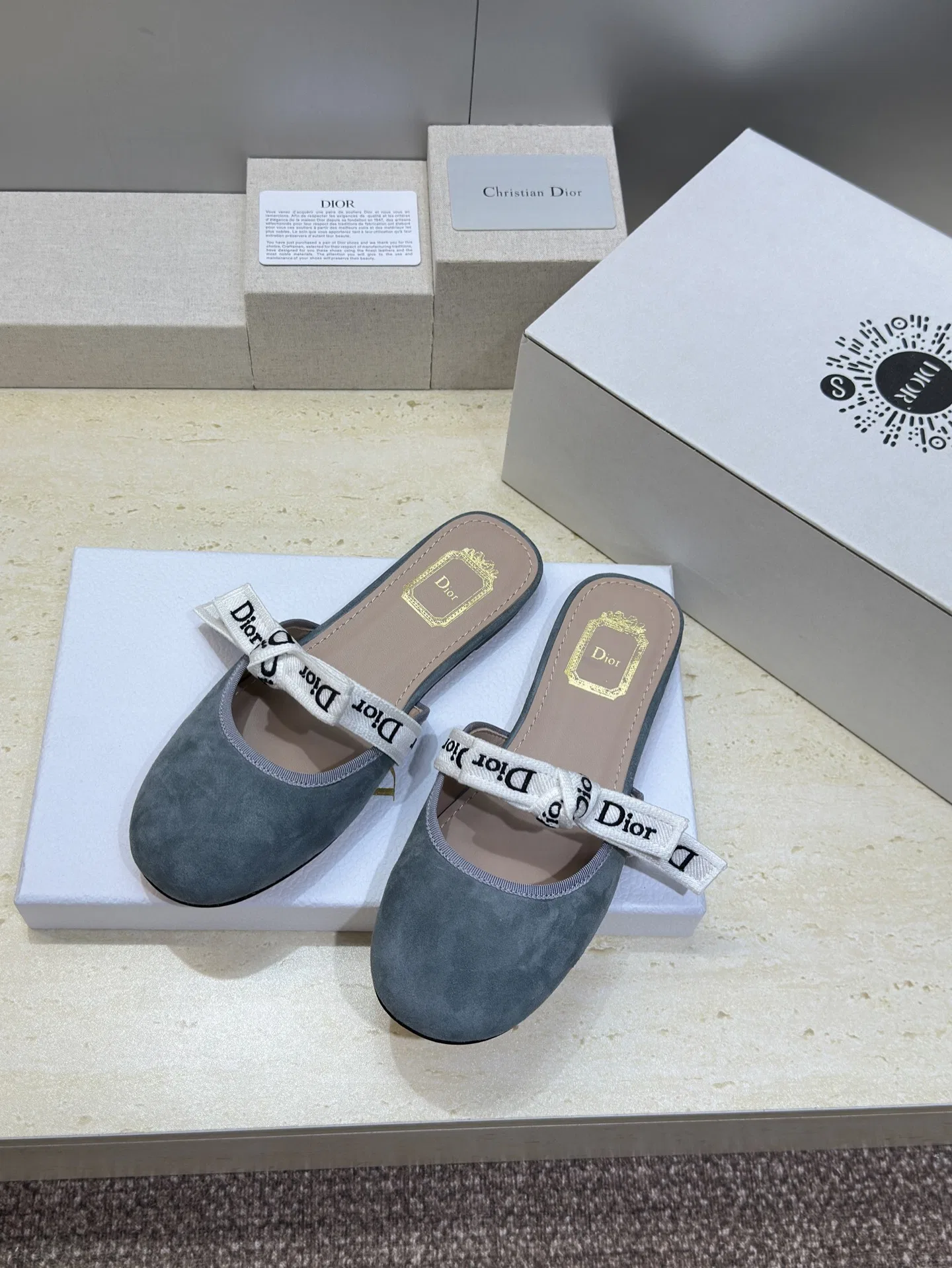 DIO 27FW HEYSUYT 055 플랫슈즈 3
