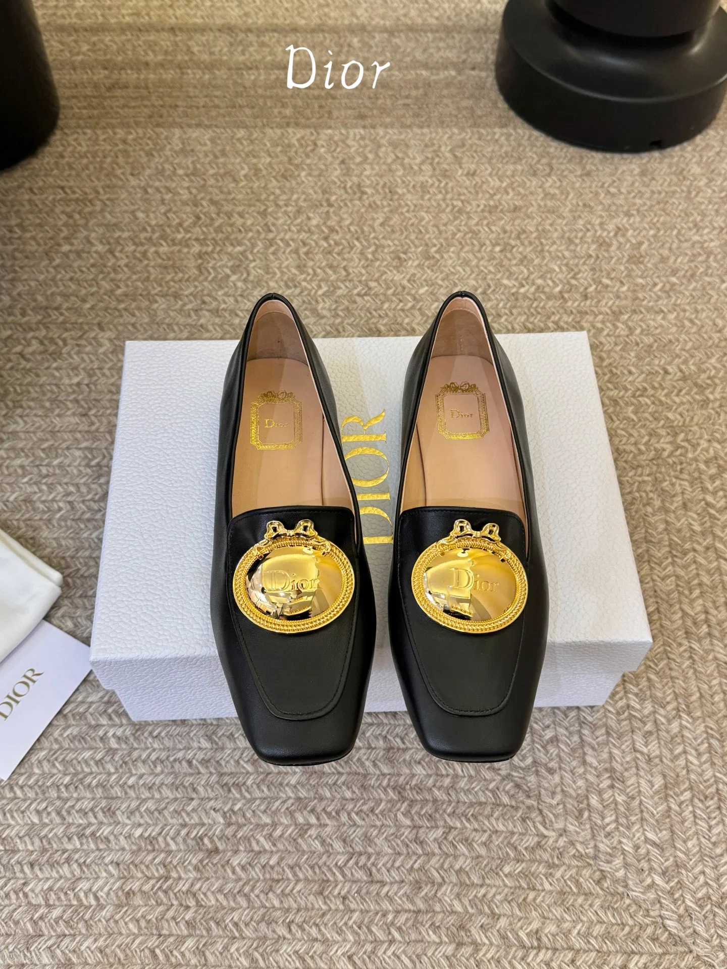 DIO 27FW YPLVSJI 007 플랫슈즈