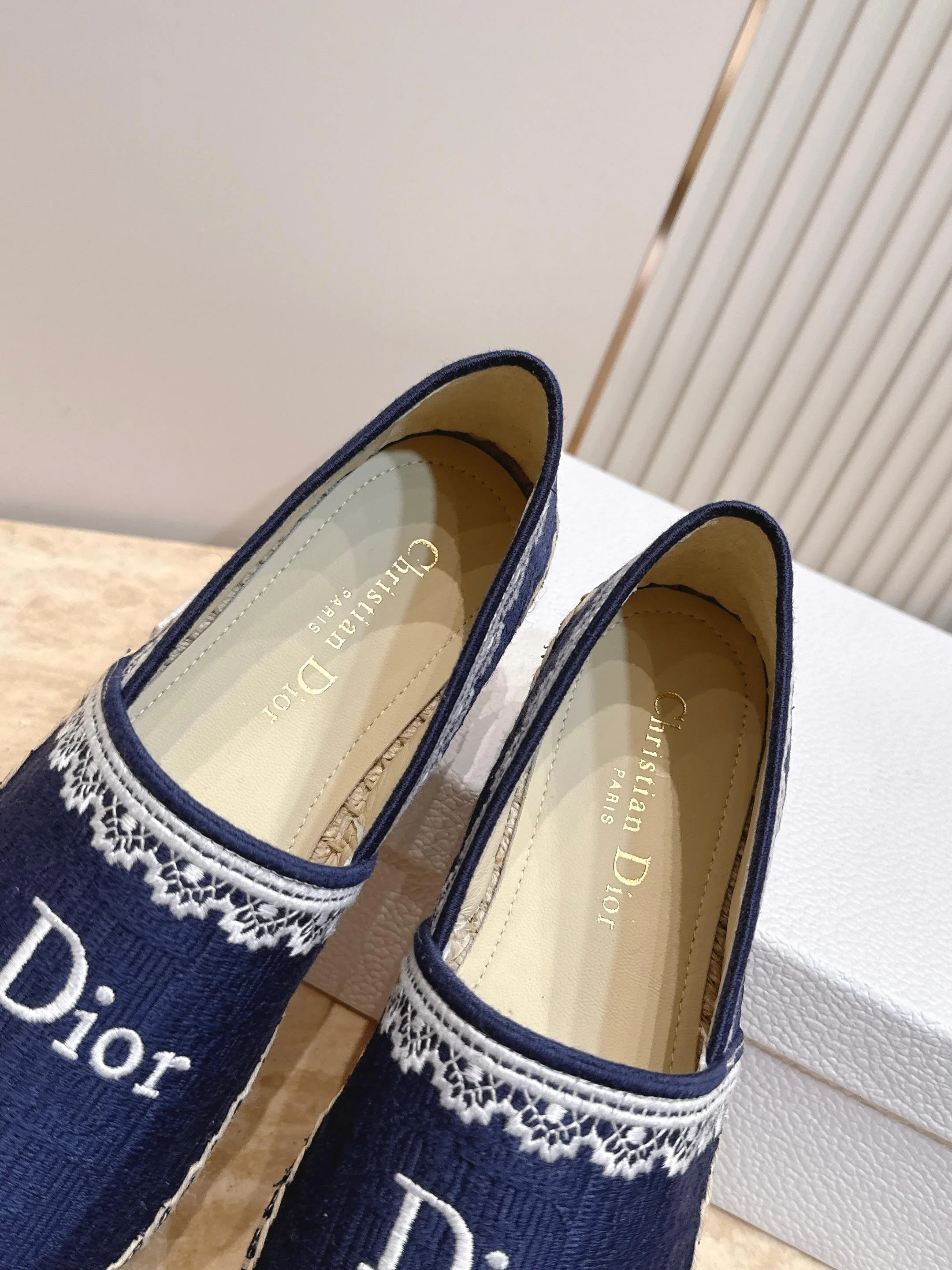 DIO 27FW YPLVSJI 053 플랫슈즈 5