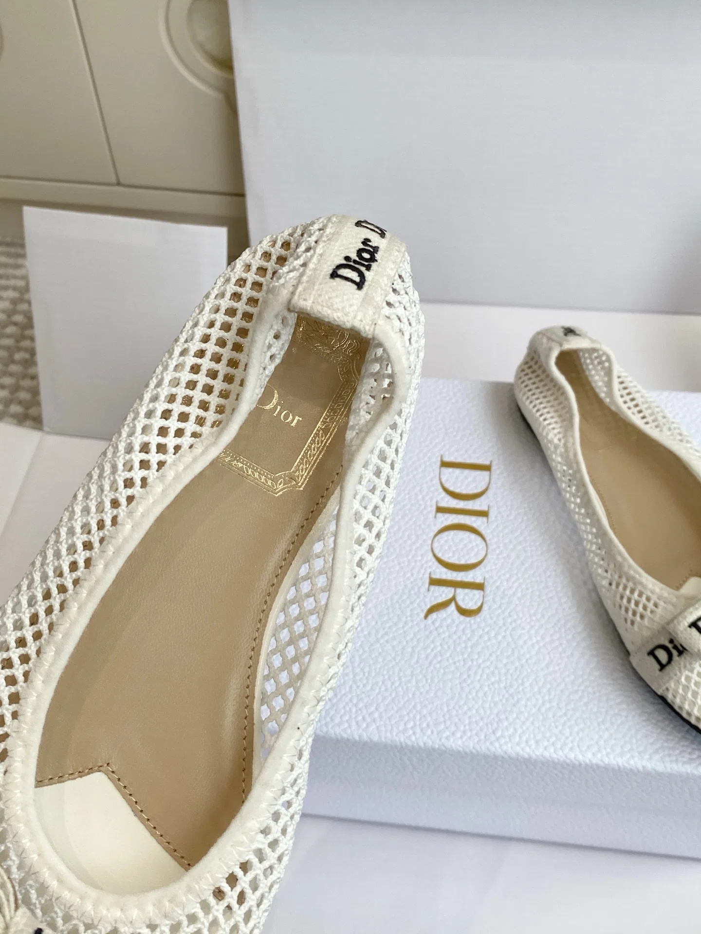 DIO 27FW YPLVSJI 063 플랫슈즈 4