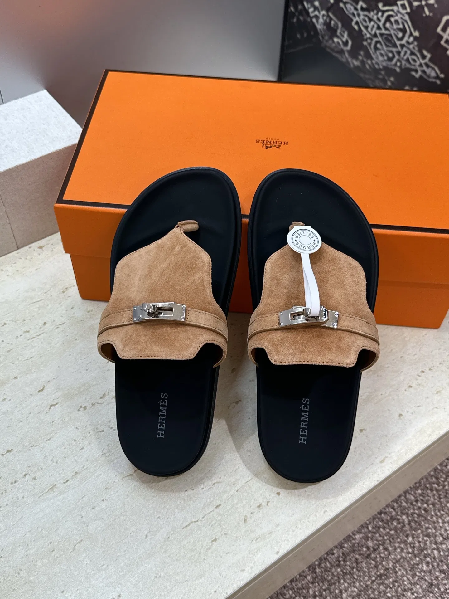 HER 27FW WDXRVMD 040 쪼리 4