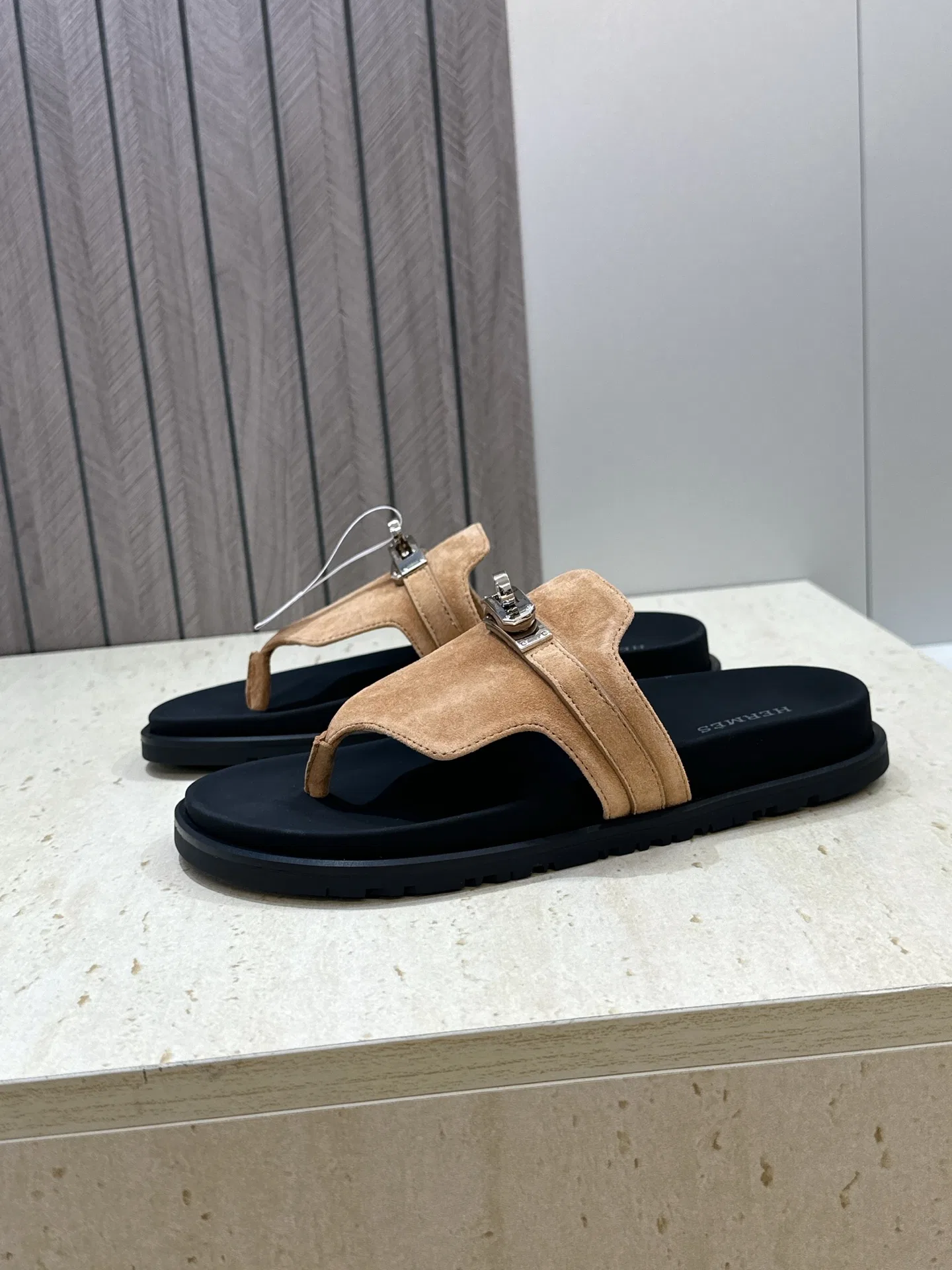 HER 27FW WDXRVMD 040 쪼리 5