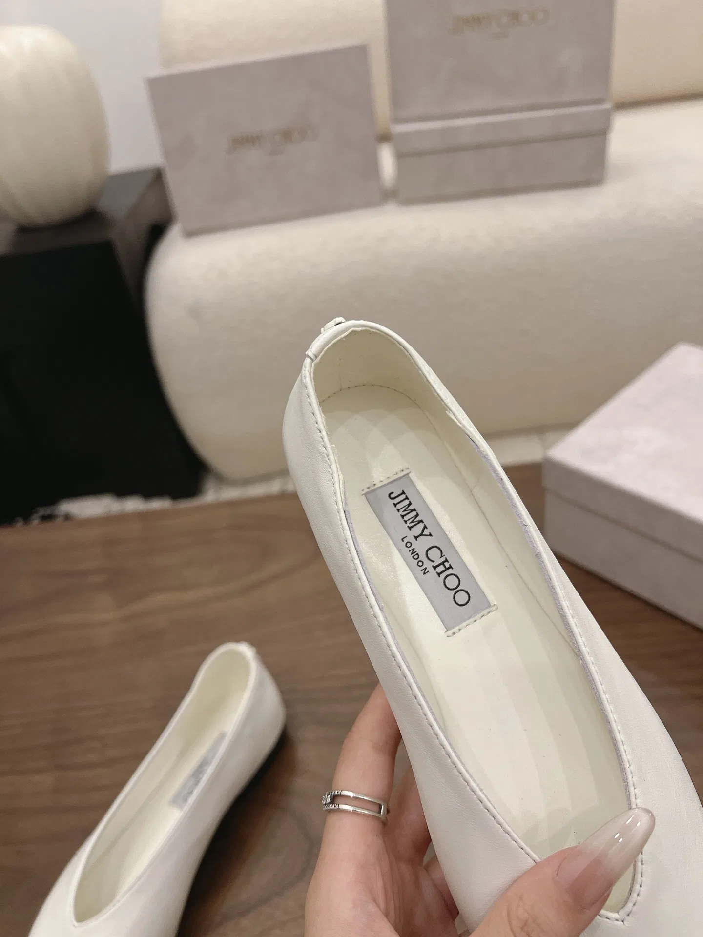 JIMMY 27FW WFBLCZT 018 플랫슈즈 6