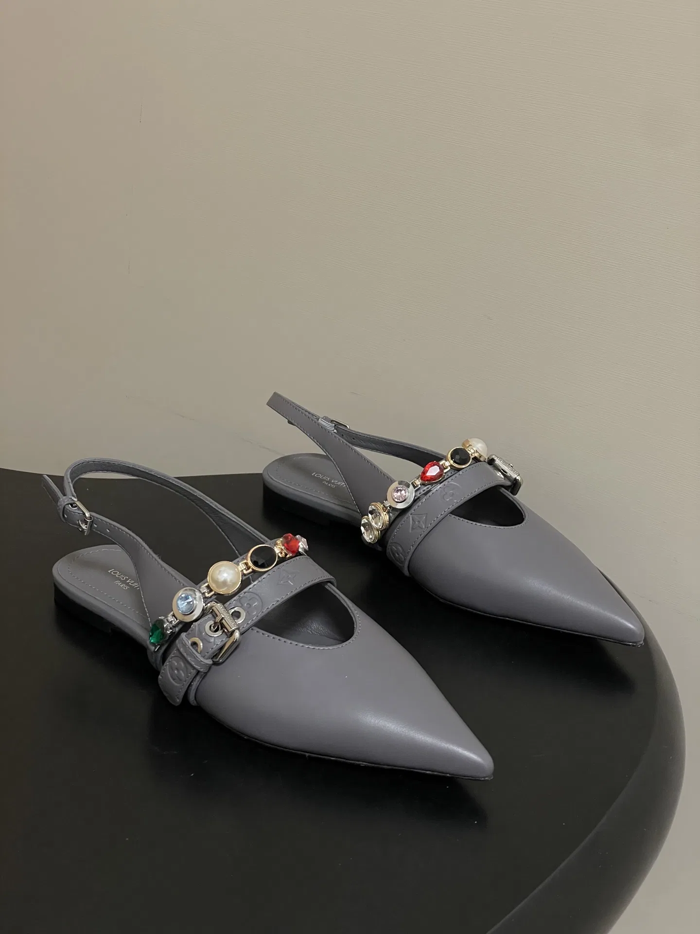LV 27FW LDWAQLG 062 구두
