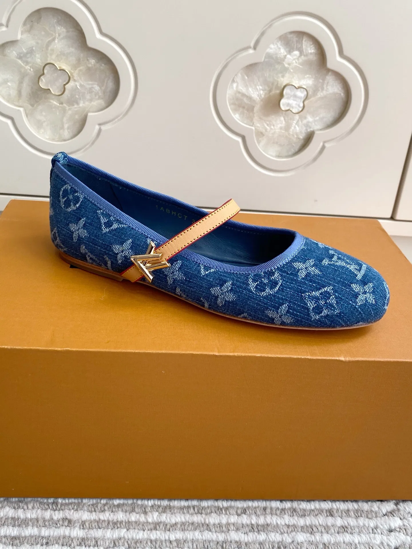 LV 27FW LDWAQLG 064 플랫슈즈 4