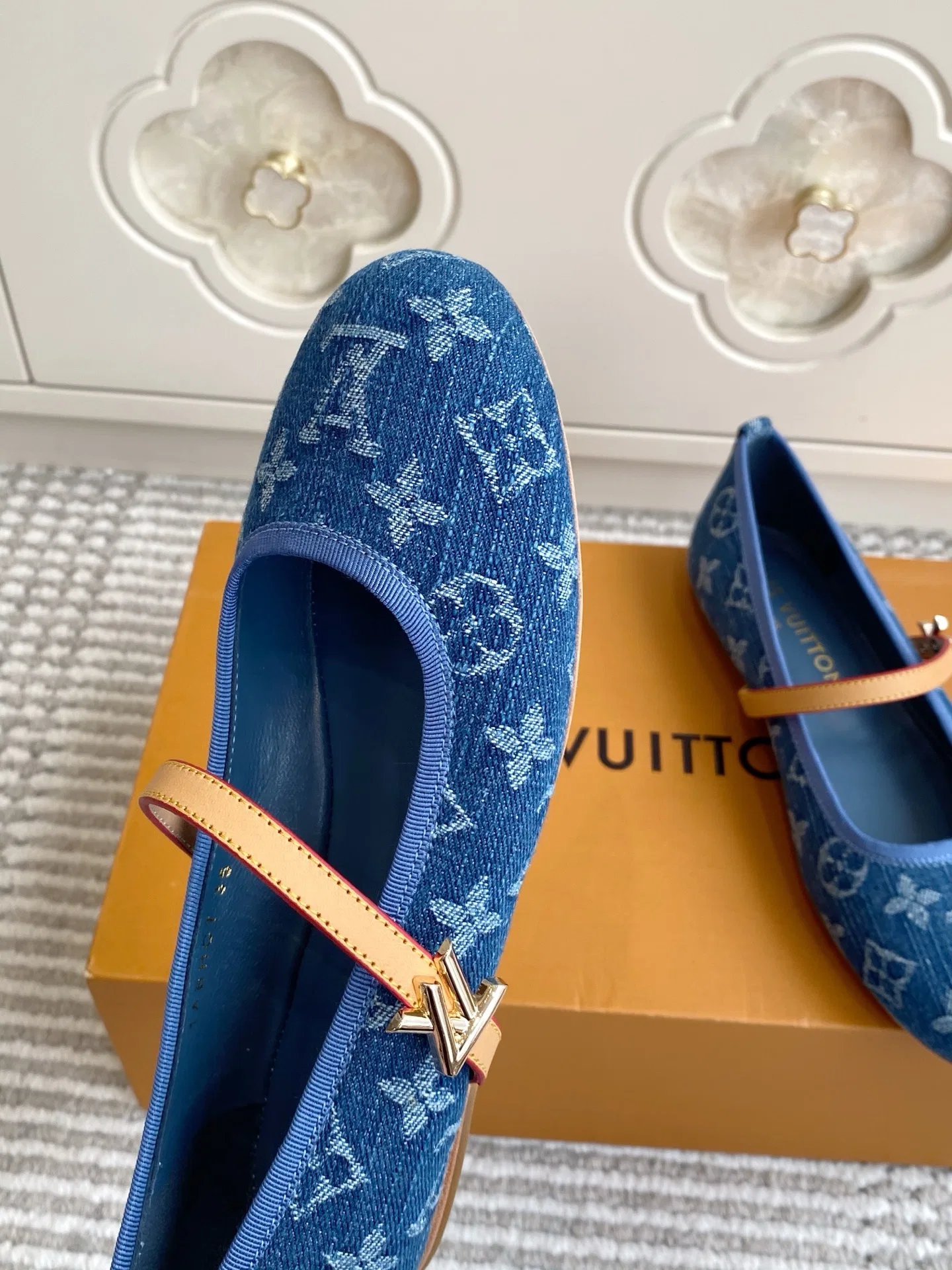 LV 27FW LDWAQLG 064 플랫슈즈 5
