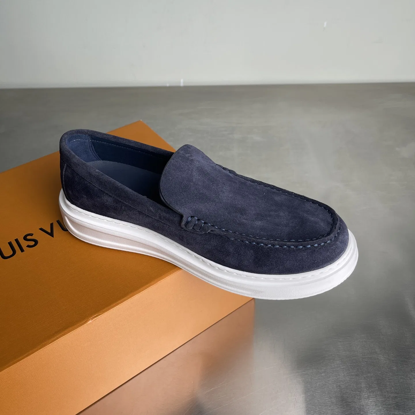 LV 27FW LDWAQLG 072 로퍼 3