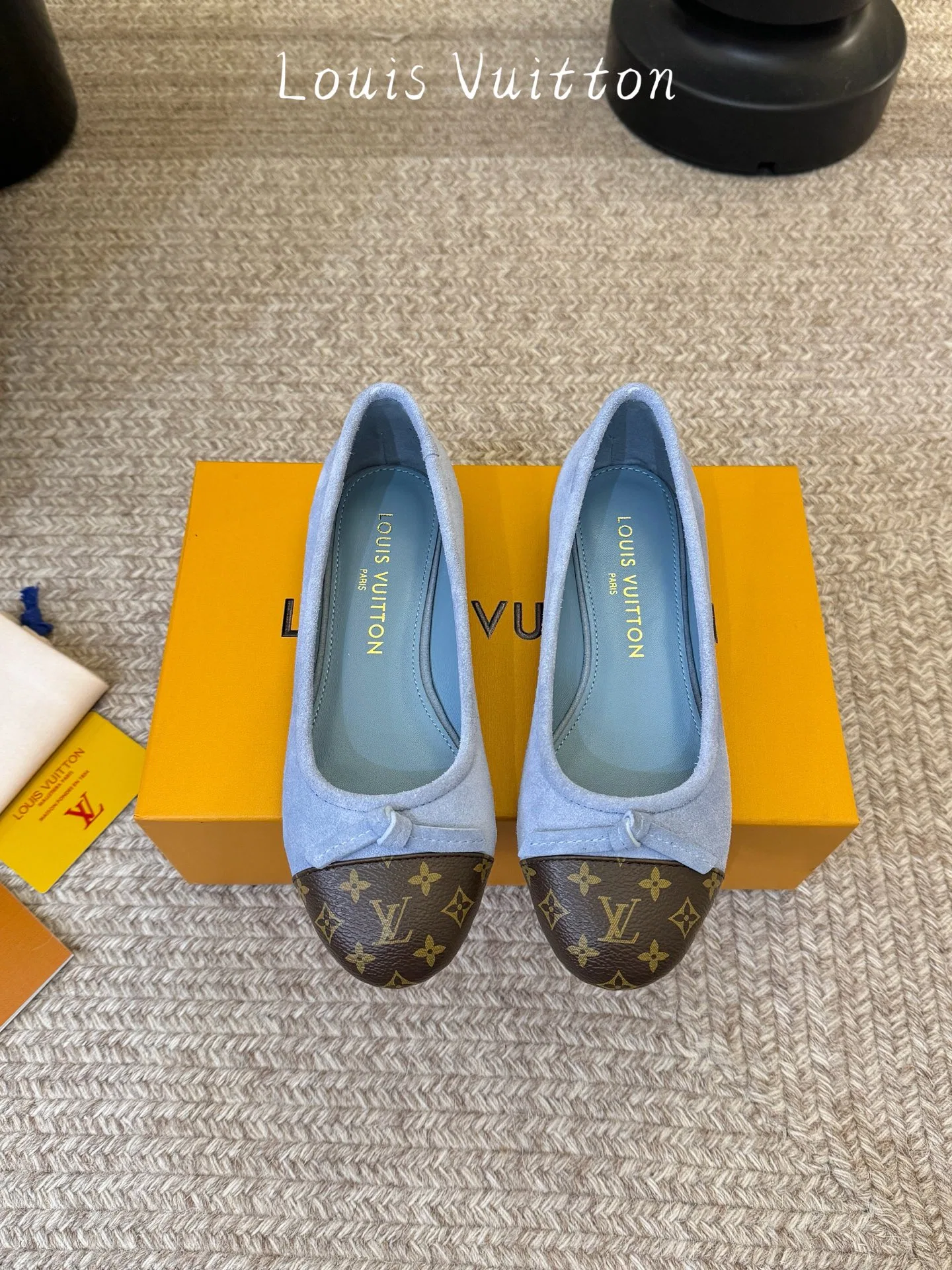 LV 27FW LDWAQLG 073 플랫슈즈