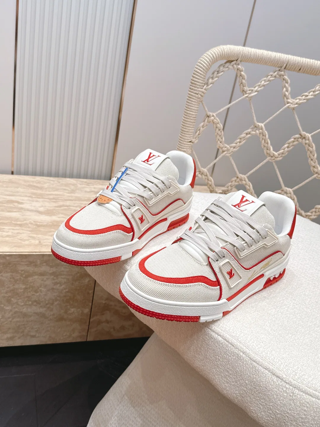 LV 27FW LDWAQLG 081 스니커즈 6