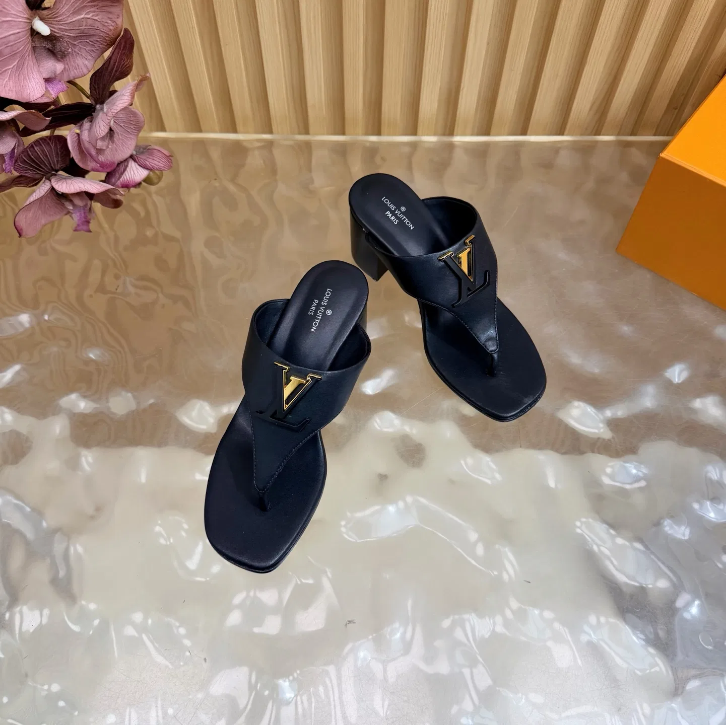 LV 27FW LDWAQLG 084 구두 6