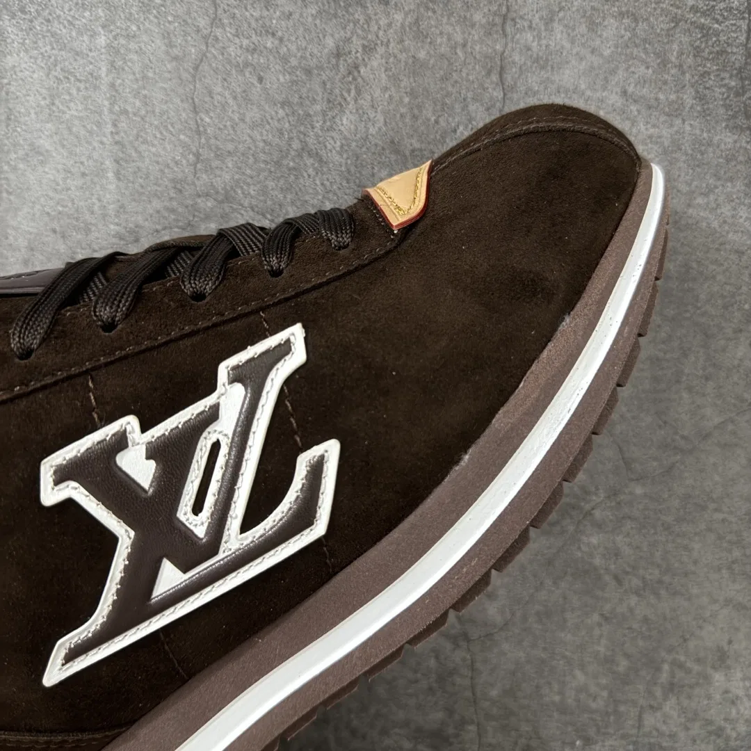 LV 27FW LDWAQLG 092 스니커즈 6