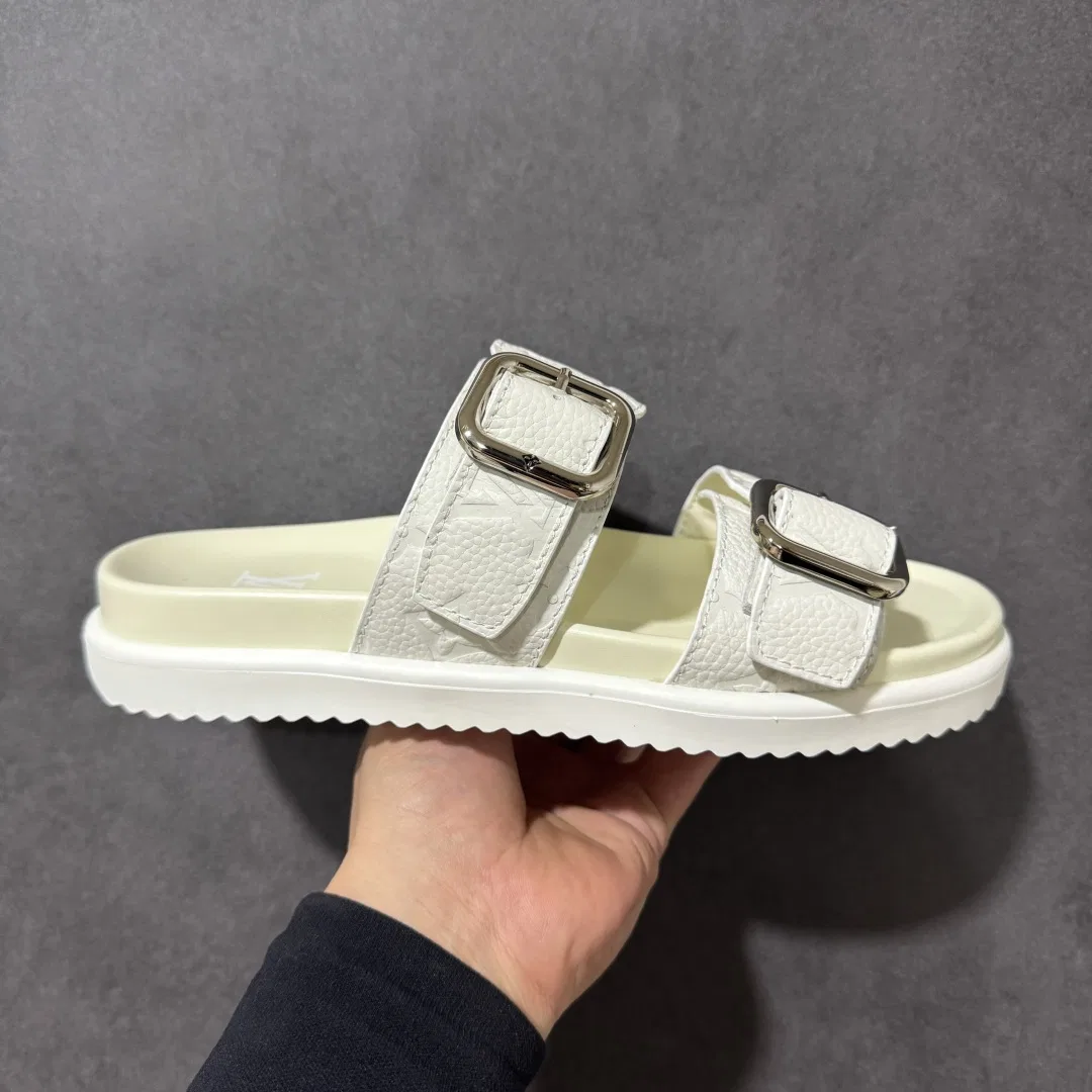 LV 27FW LDWAQLG 095 스니커즈