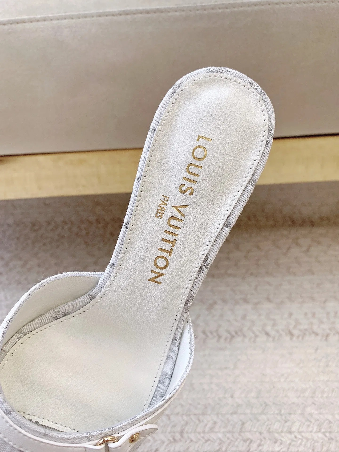 LV 27FW LDWAQLG 099 구두 6