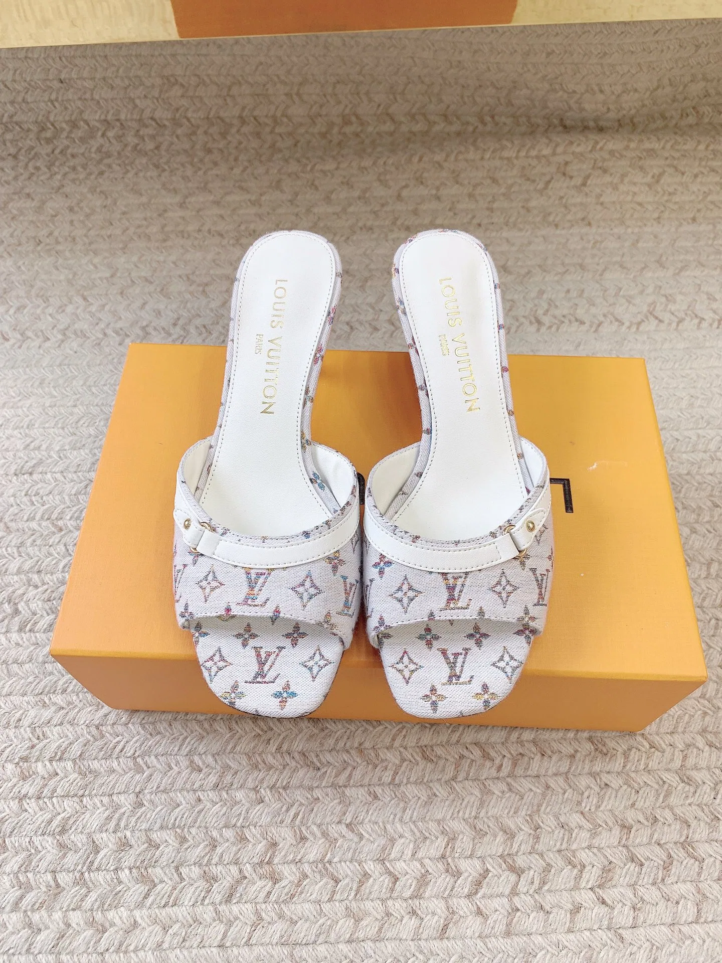 LV 27FW LDWAQLG 100 구두