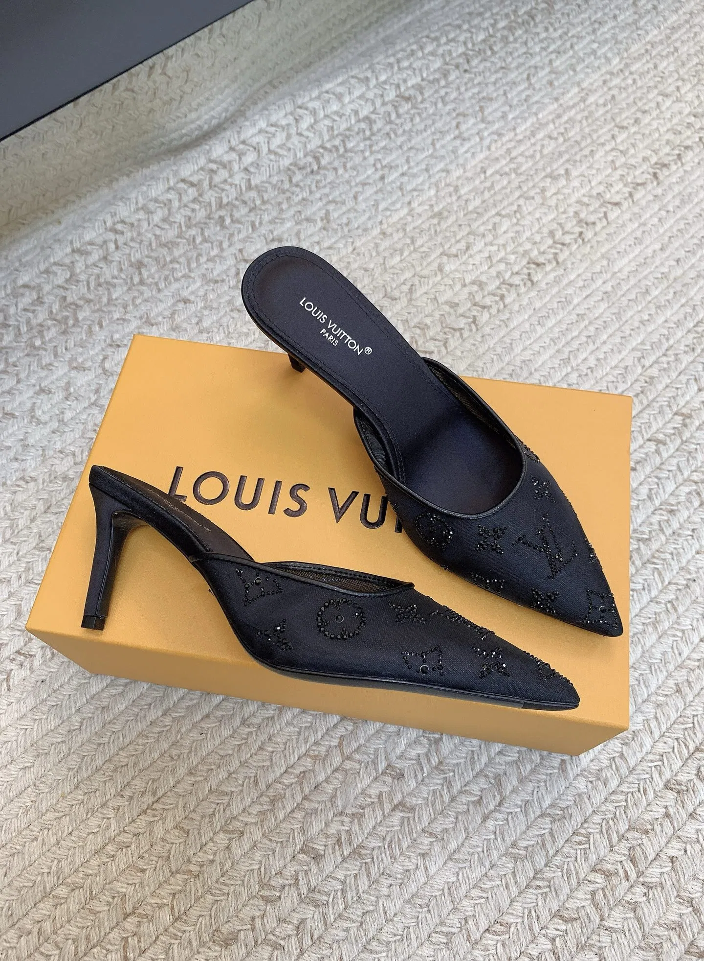 LV 27FW LDWAQLG 101 구두