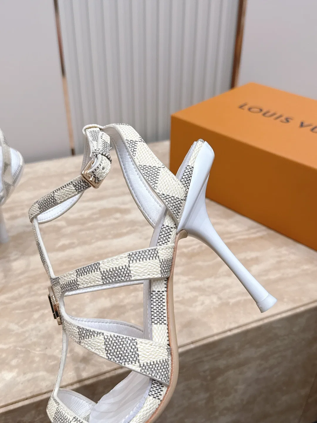 LV 27FW LDWAQLG 103 구두 5
