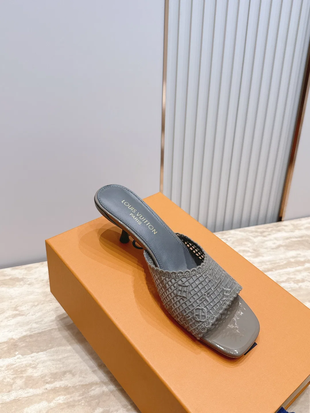 LV 27FW LDWAQLG 107 구두 5