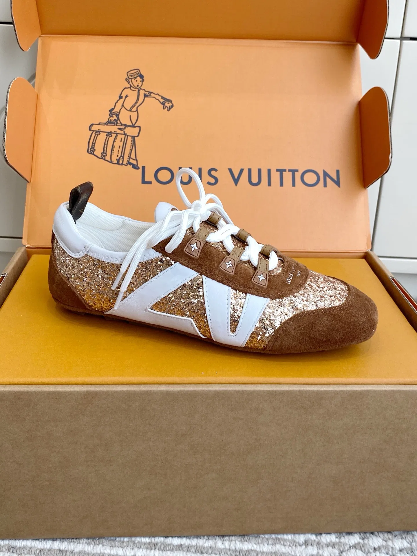 LV 27FW LDWAQLG 150 스니커즈 4