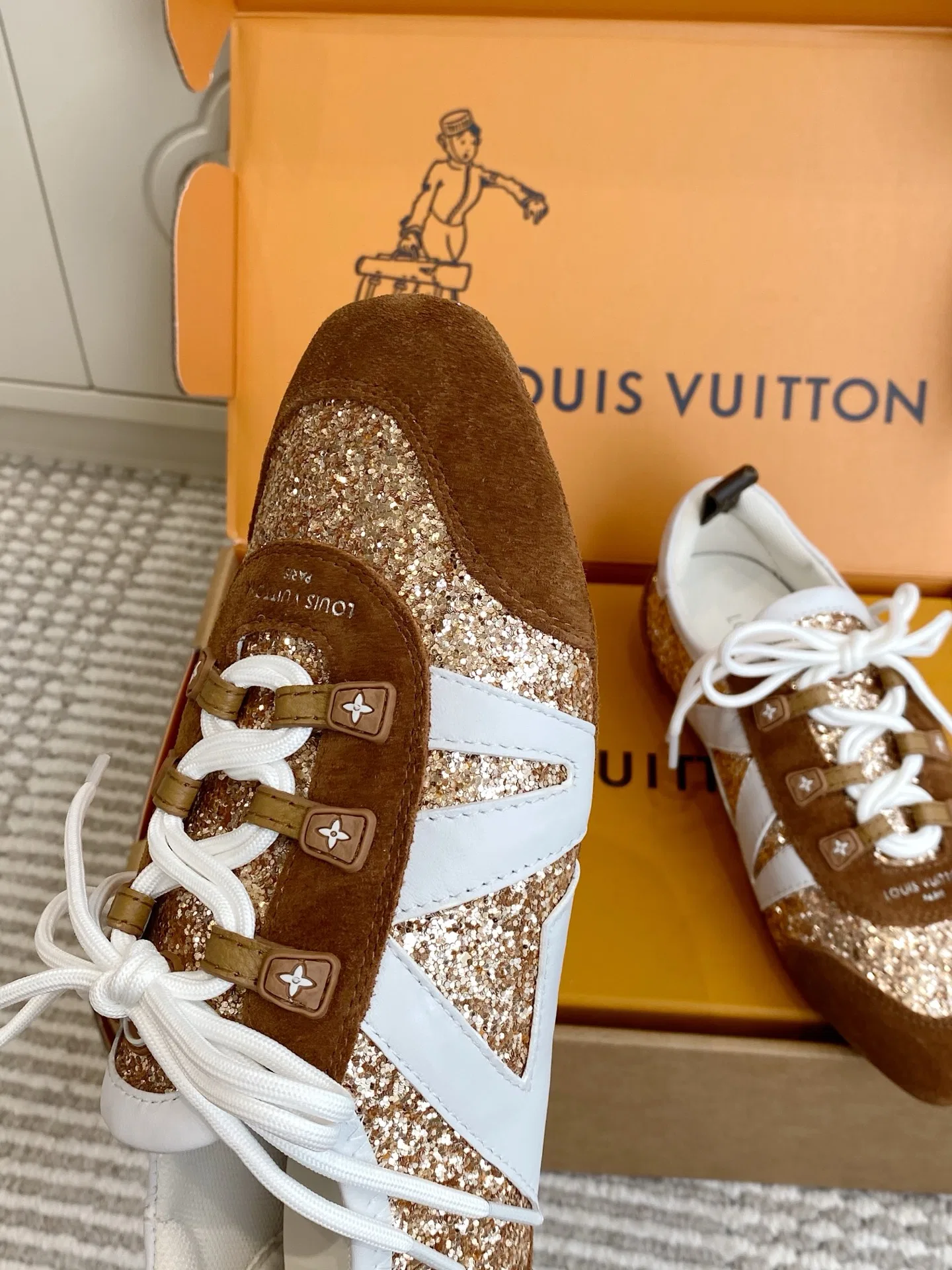 LV 27FW LDWAQLG 150 스니커즈 5