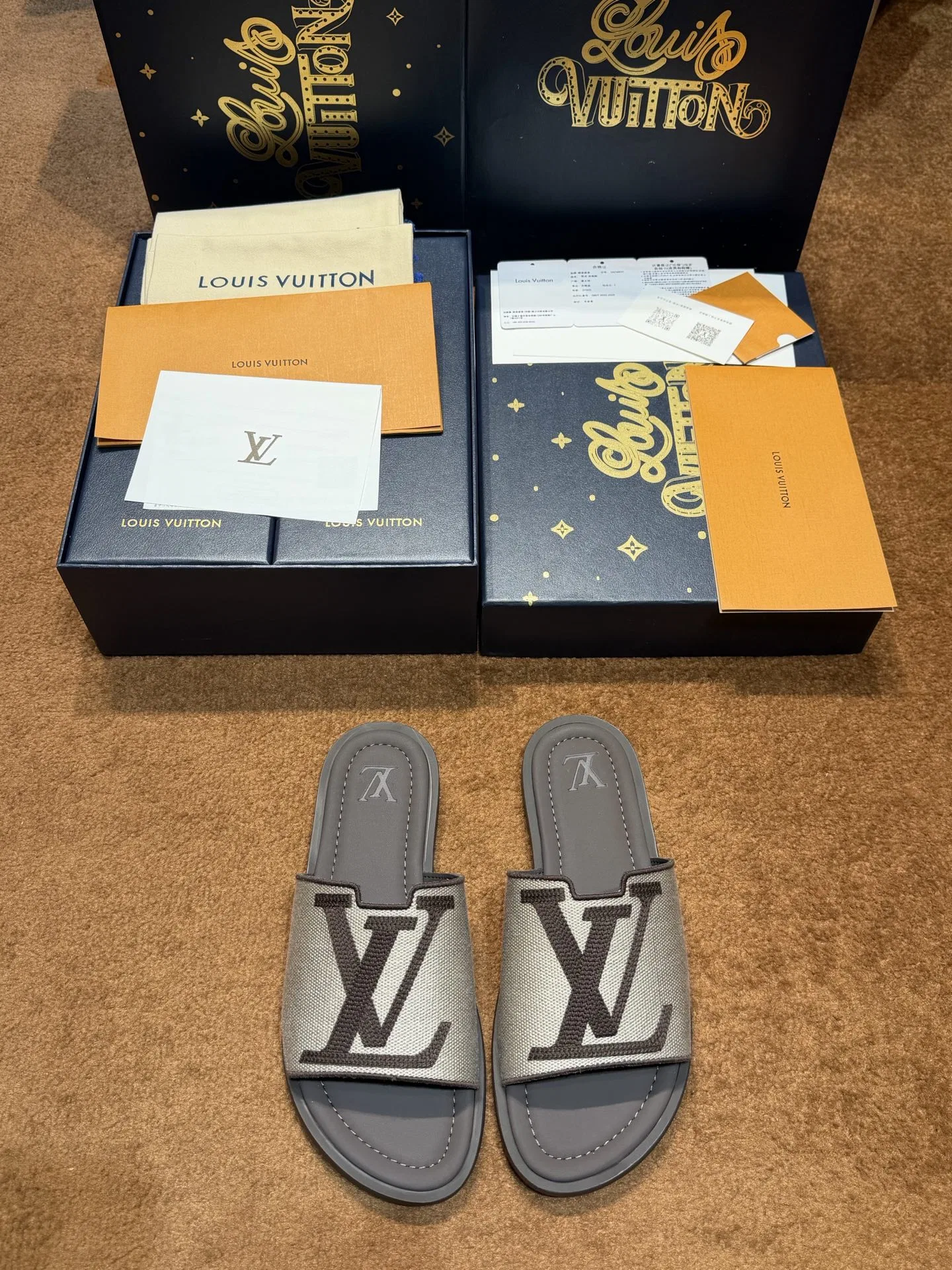 LV 27FW LDWAQLG 152 슬리퍼