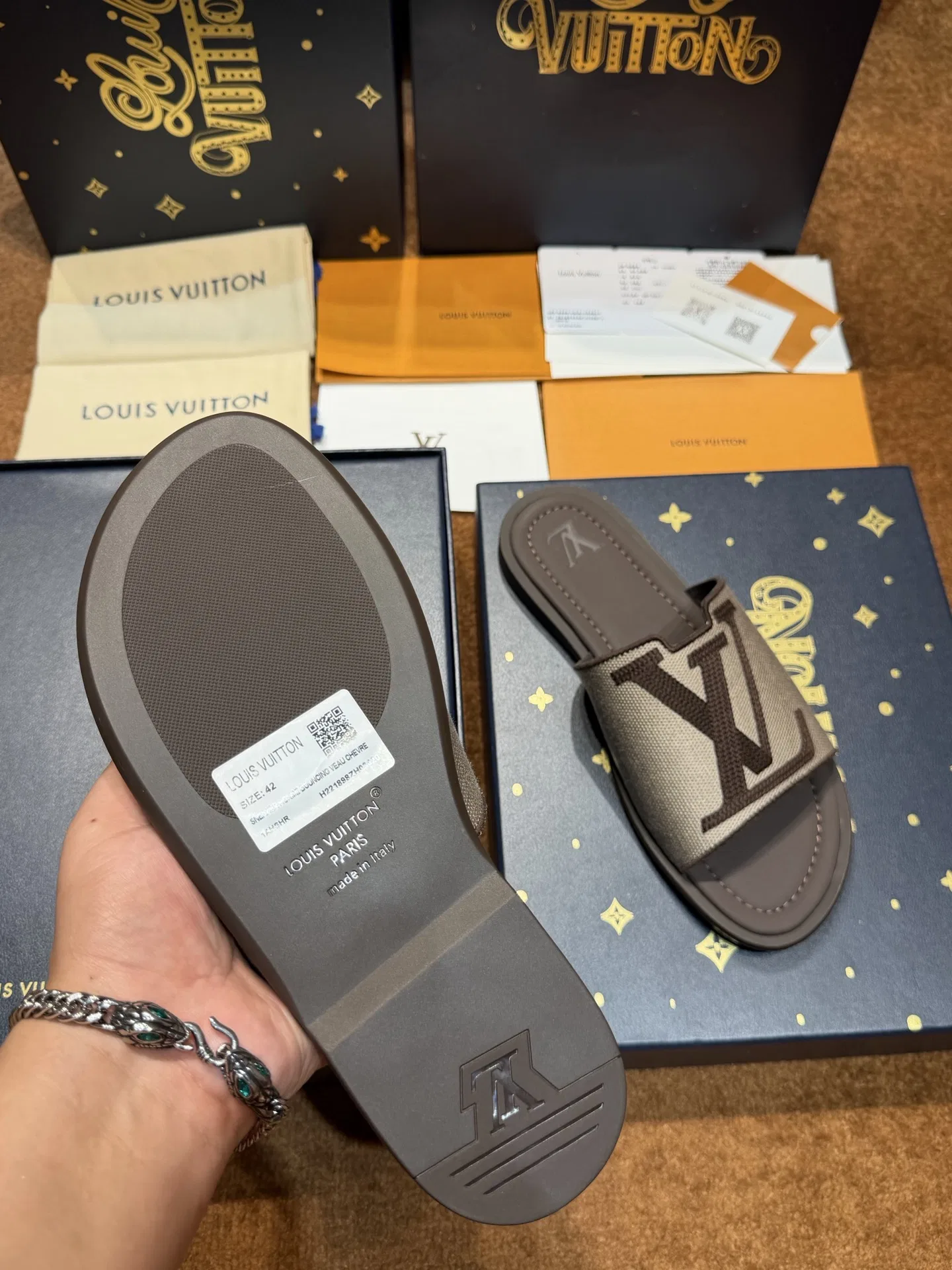 LV 27FW LDWAQLG 152 슬리퍼 5