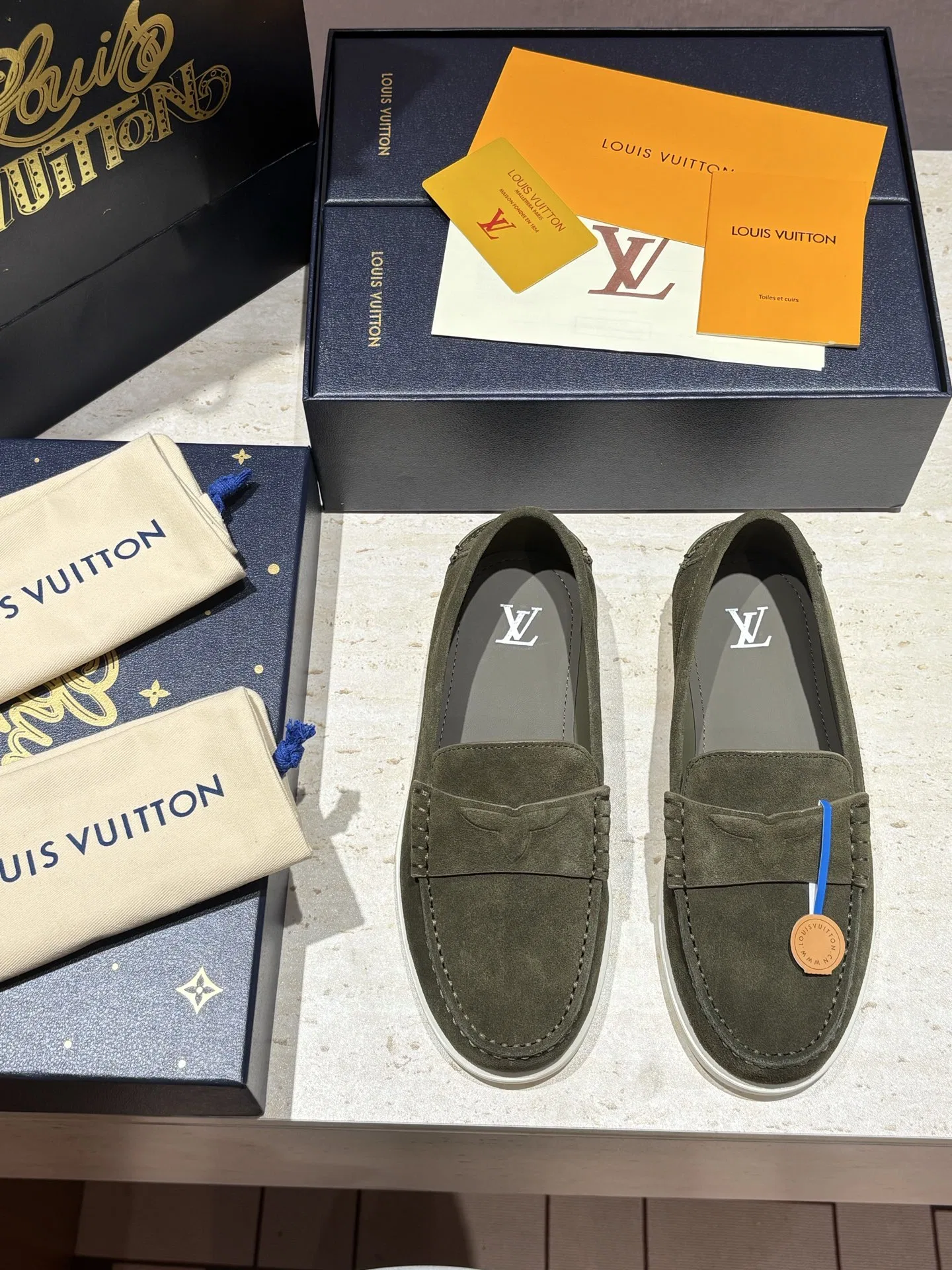 LV 27FW QVUSQNN 024 로퍼 5