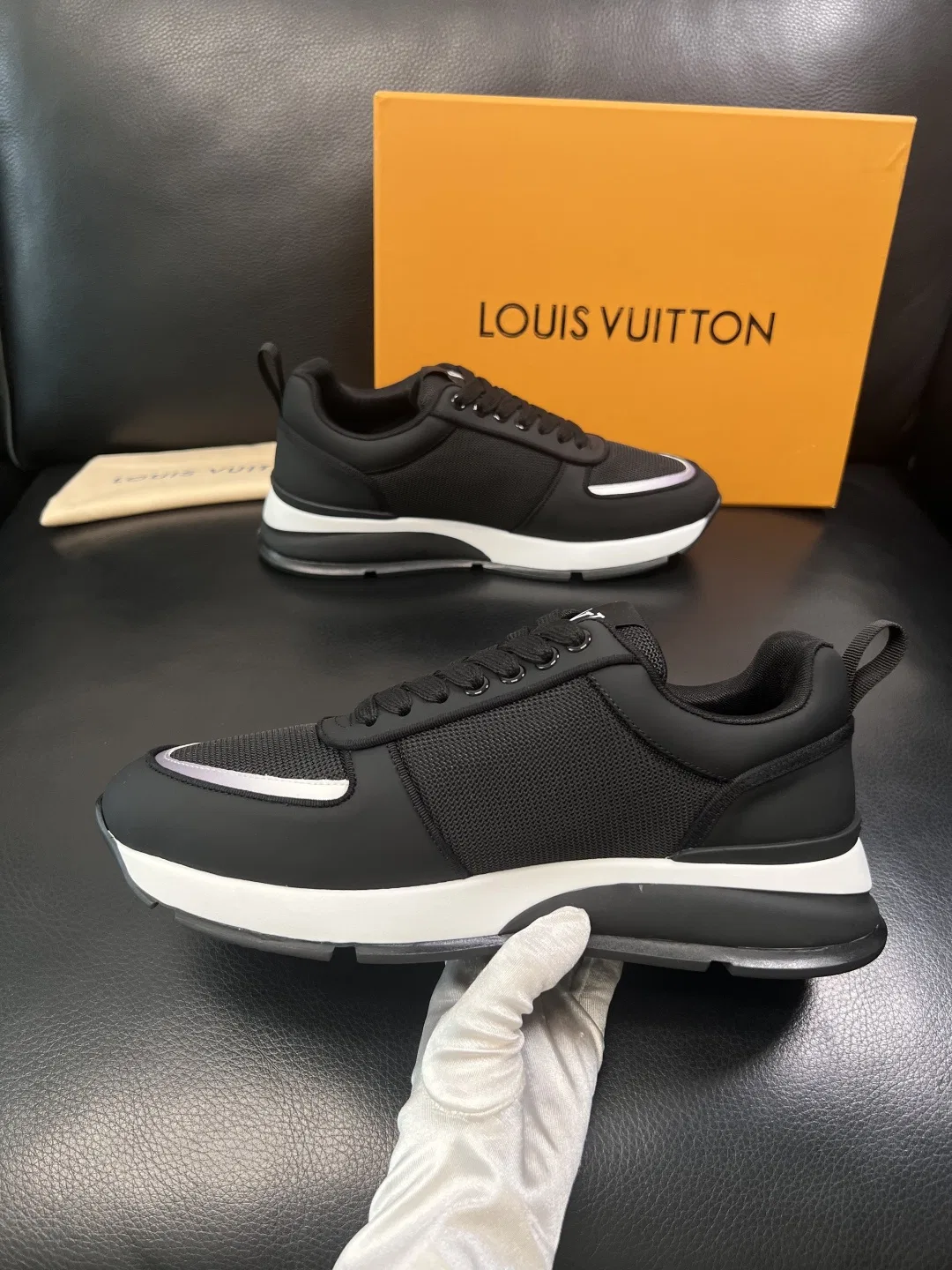 LV 27FW QVUSQNN 043 스니커즈 5