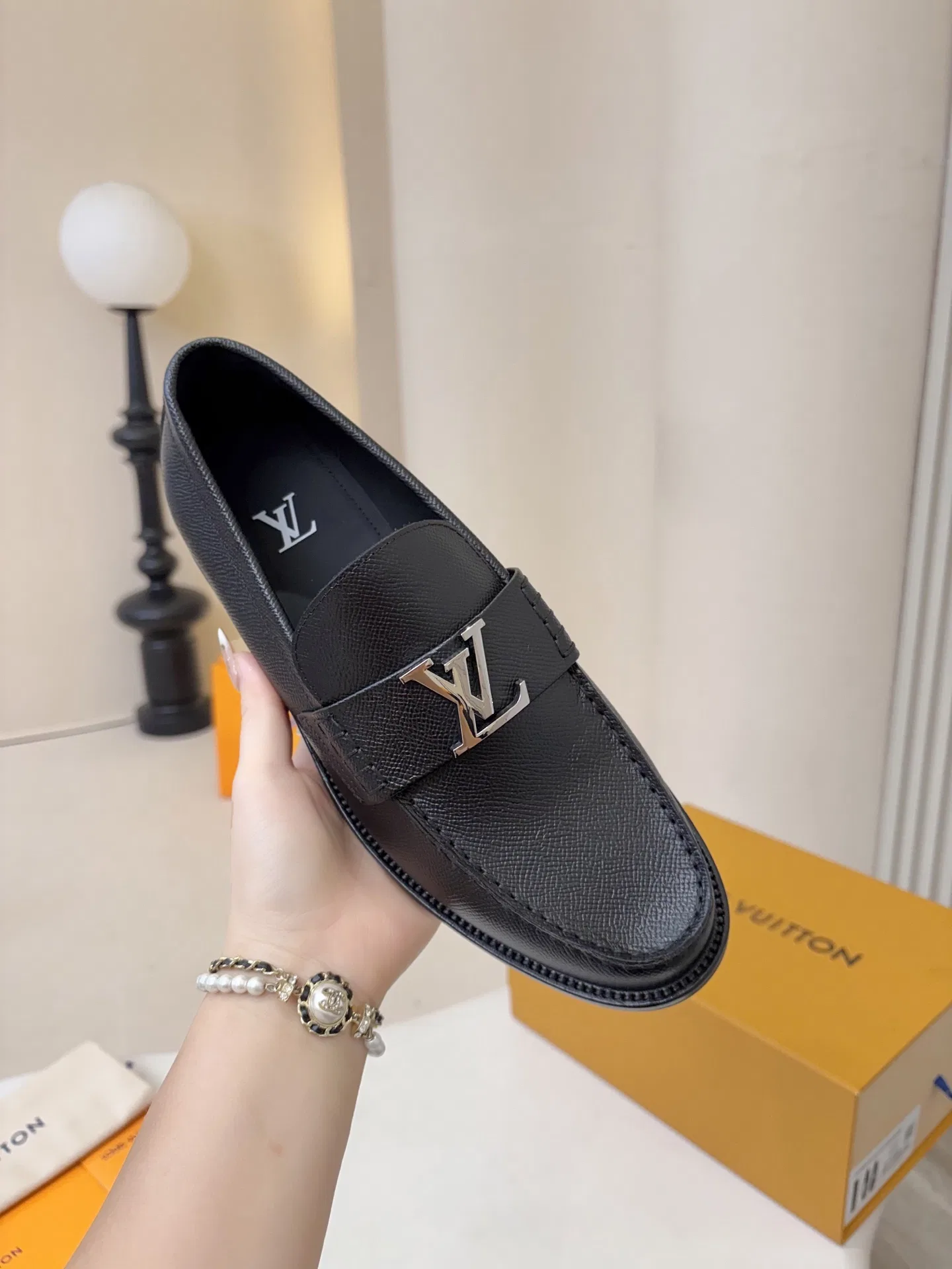 LV 27FW QVUSQNN 140 로퍼 4