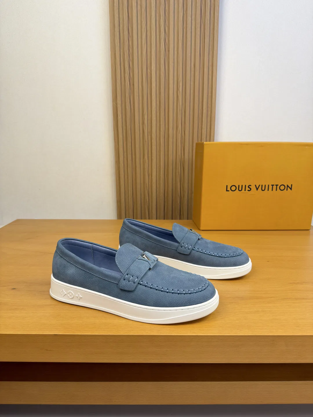 LV 27FW QVUSQNN 161 로퍼