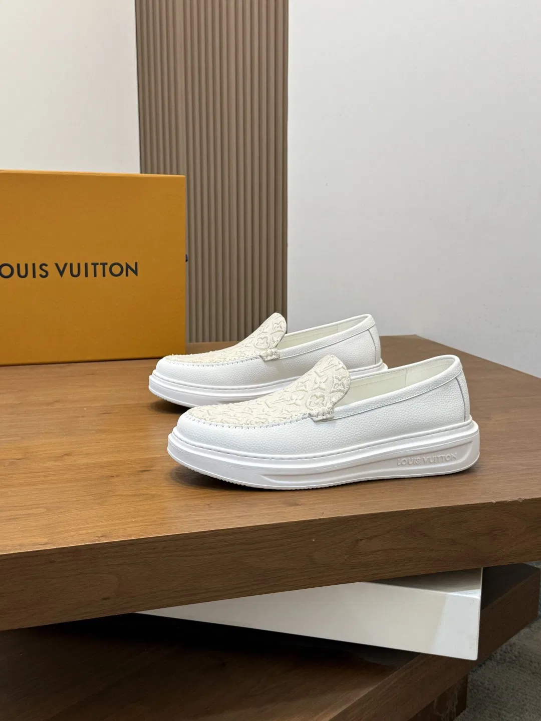 LV 27FW QVUSQNN 163 로퍼 3