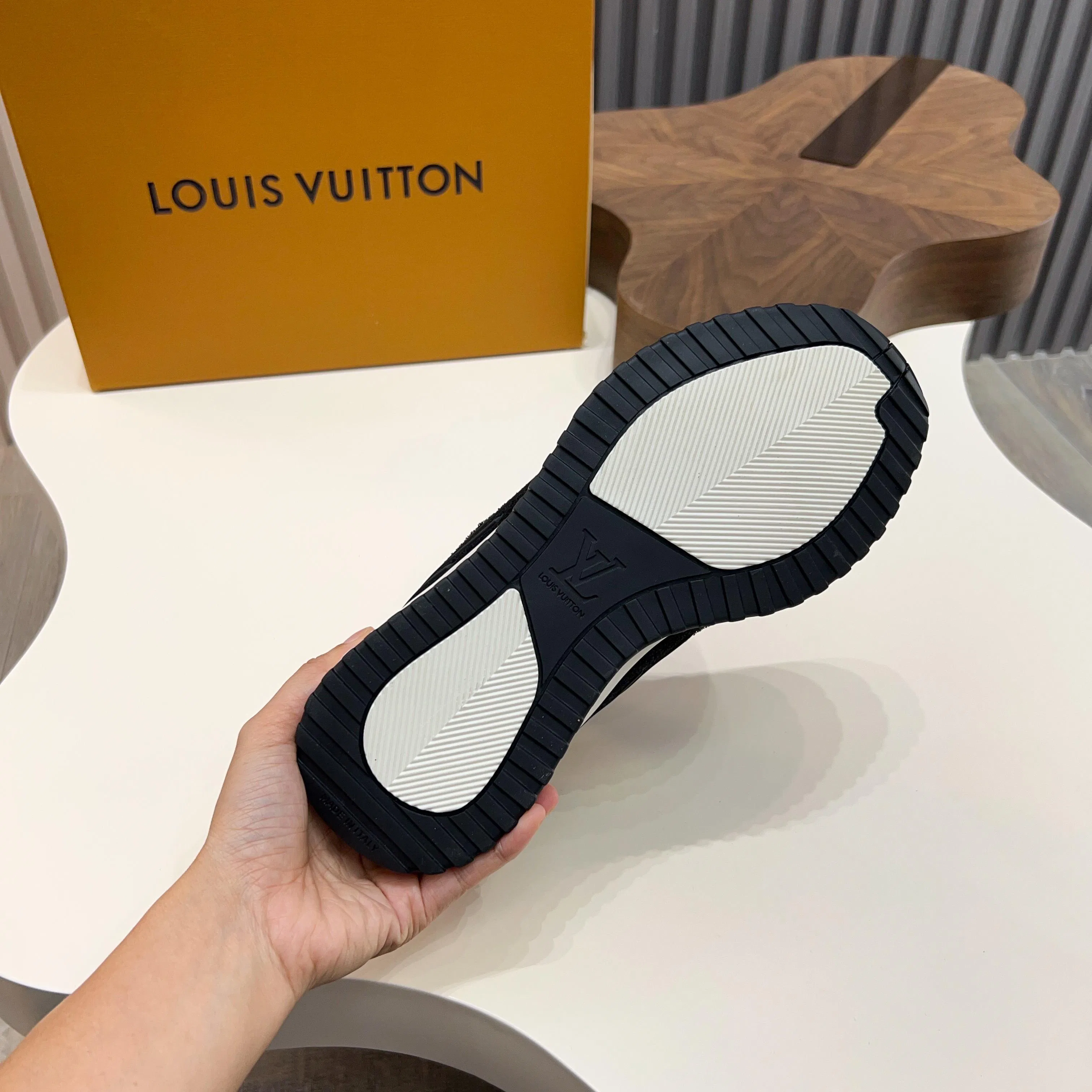 LV 27FW QVUSQNN 168 운동화 4