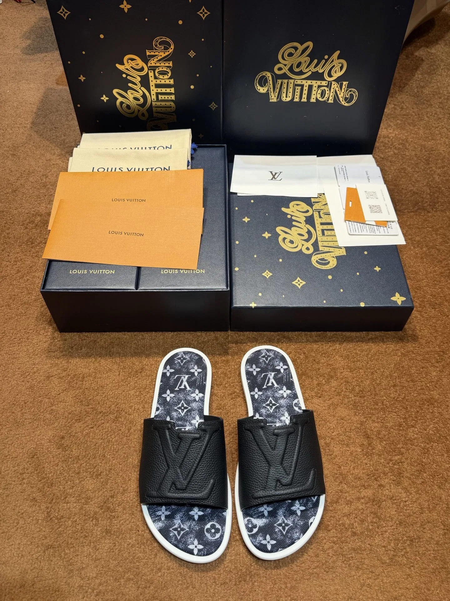 LV 27FW QVUSQNN 206 슬리퍼 6