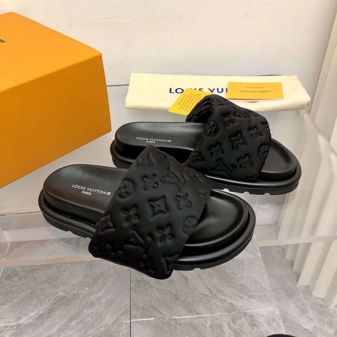 LV 27FW VCICDVH 009 슬리퍼 4